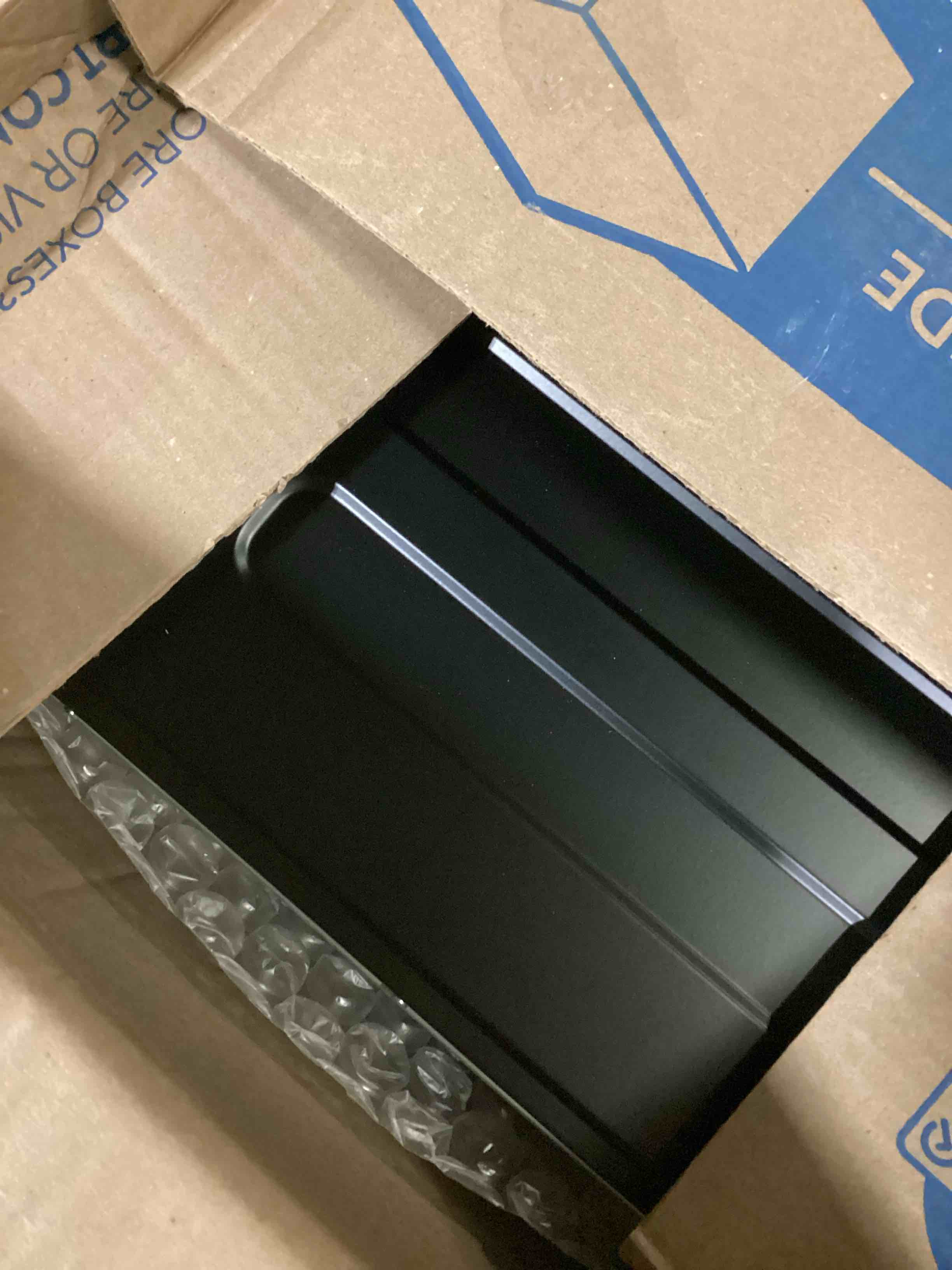 https://s3.amazonaws.com/lotting-images-prod/bidfta/ORG5861675_1714563583146.jpeg