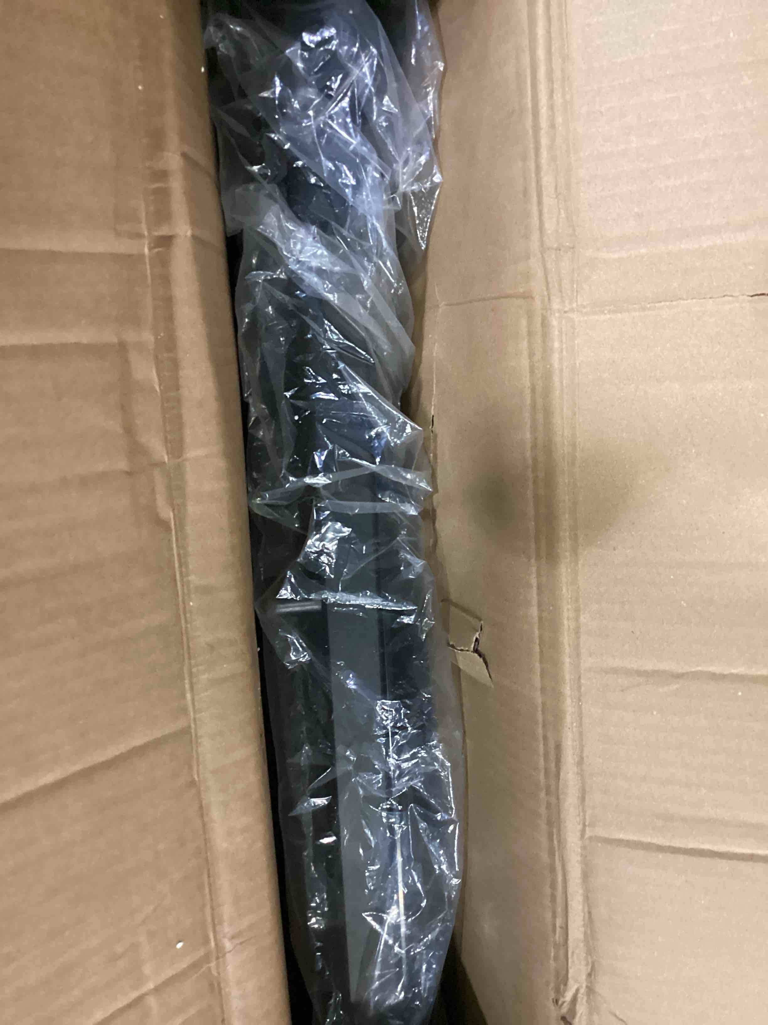 https://s3.amazonaws.com/lotting-images-prod/bidfta/ORG5862087_1715096892461.jpeg