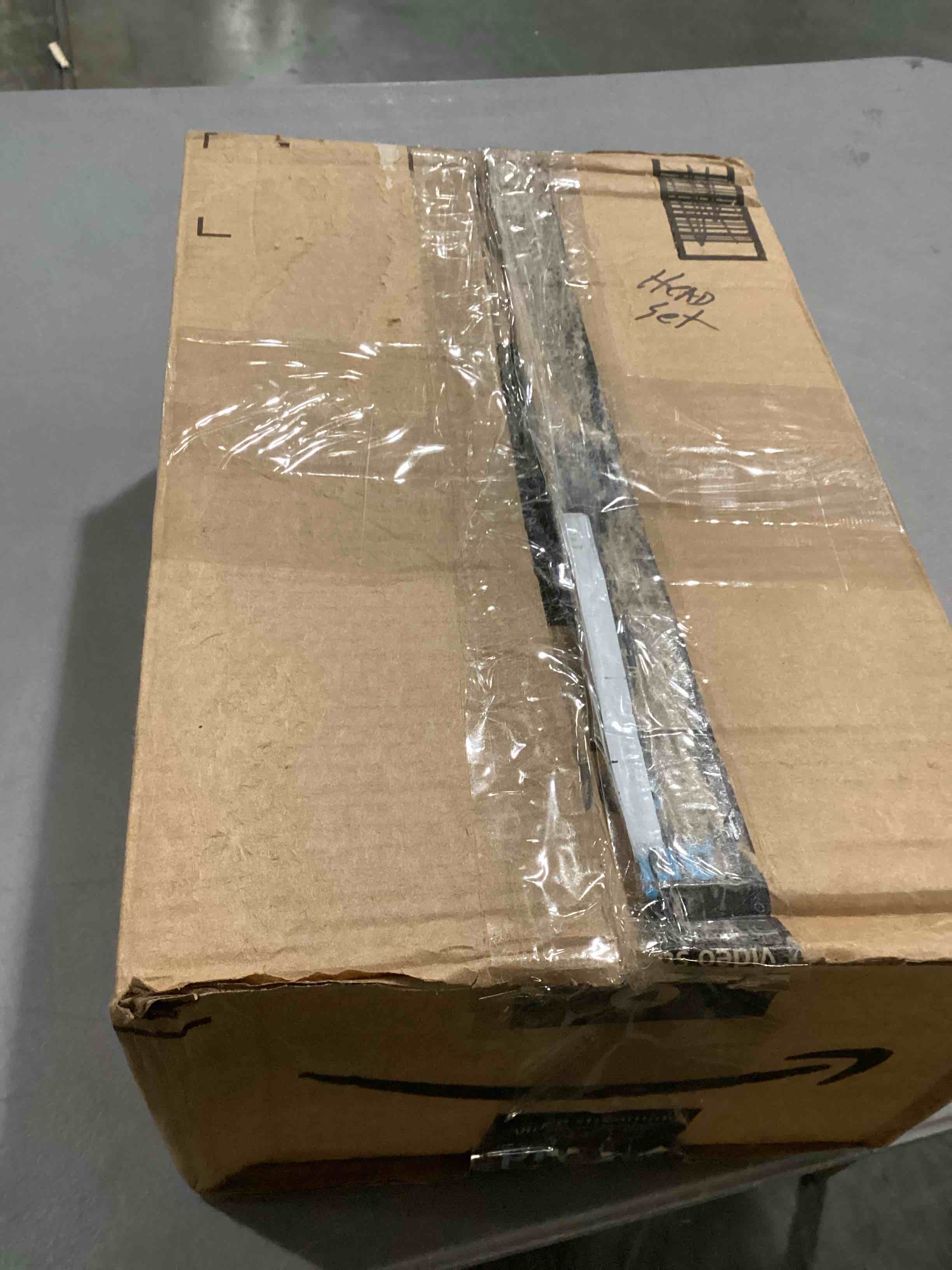 https://s3.amazonaws.com/lotting-images-prod/bidfta/ORG5862818_1714135737604.jpeg