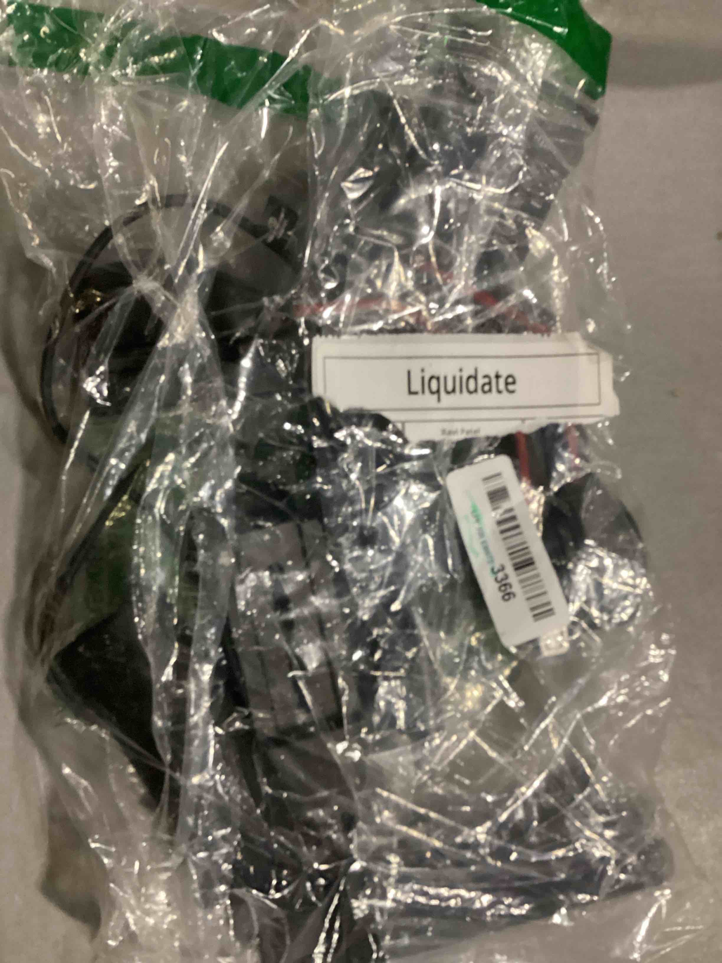 https://s3.amazonaws.com/lotting-images-prod/bidfta/ORG5862913_1714157541176.jpeg
