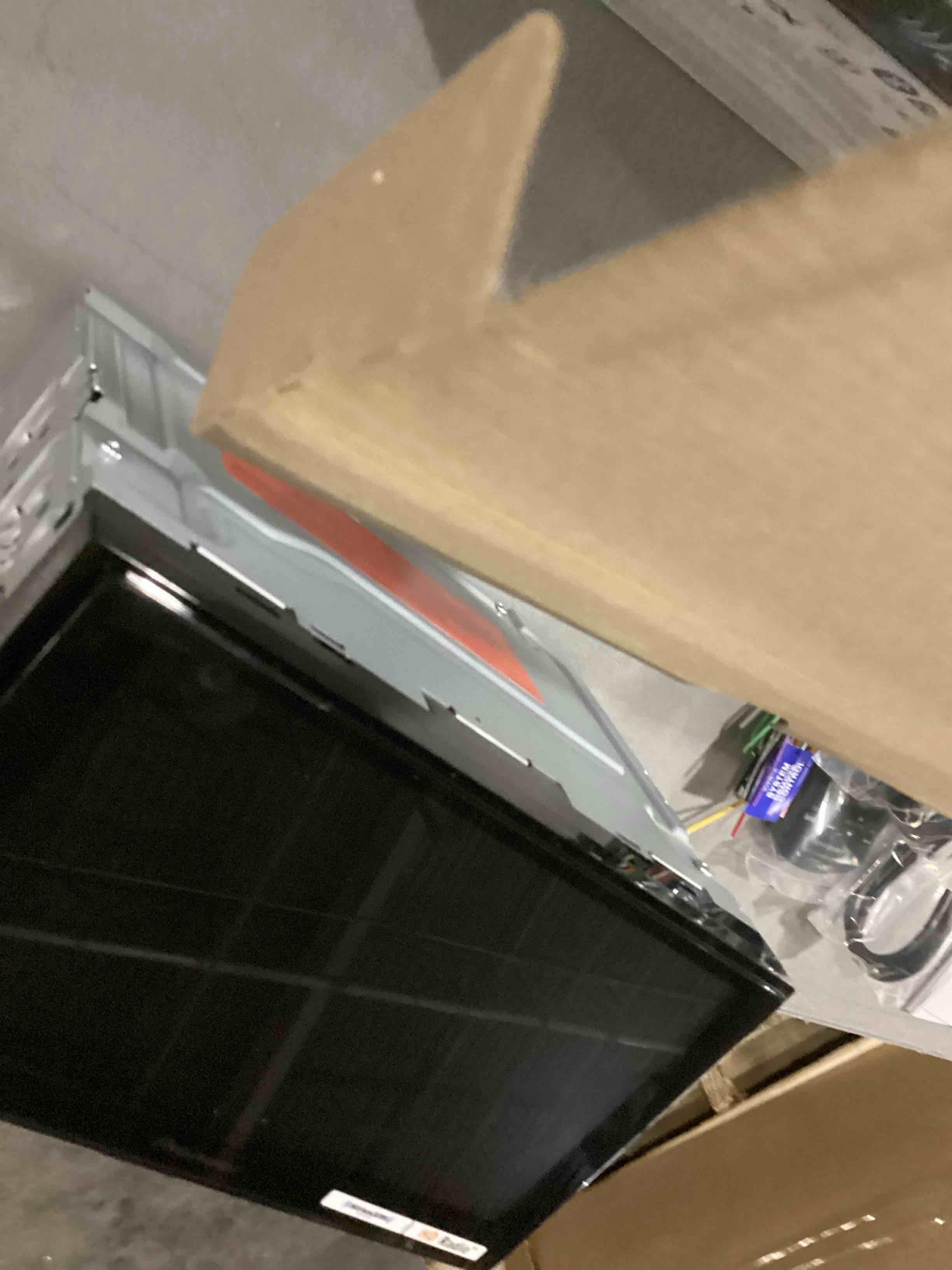 https://s3.amazonaws.com/lotting-images-prod/bidfta/ORG5862934_1714392180355.jpeg