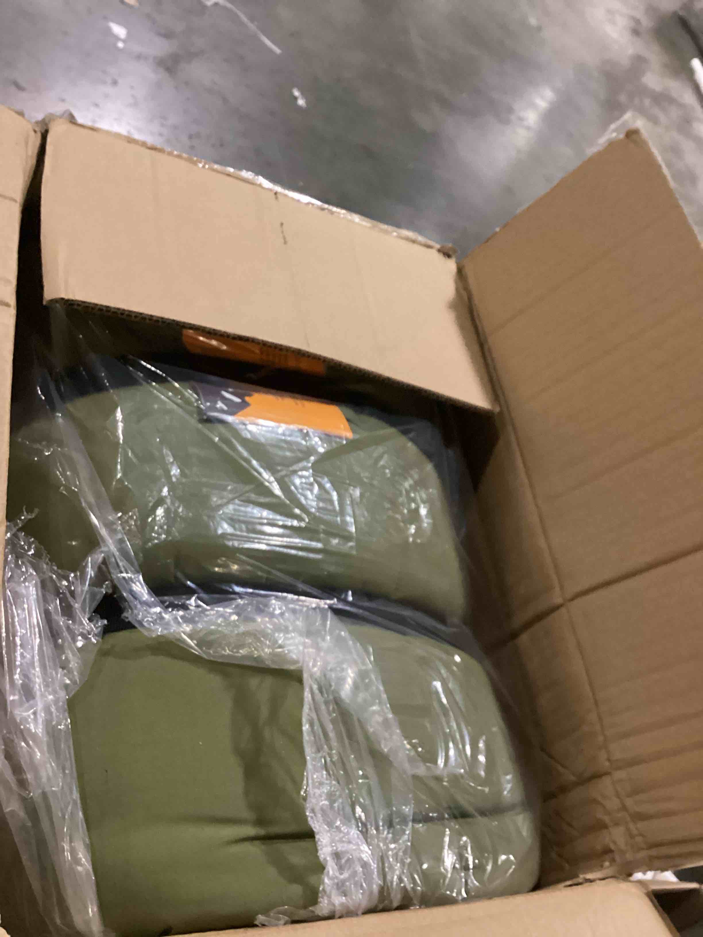 https://s3.amazonaws.com/lotting-images-prod/bidfta/ORG5863421_1714999600334.jpeg