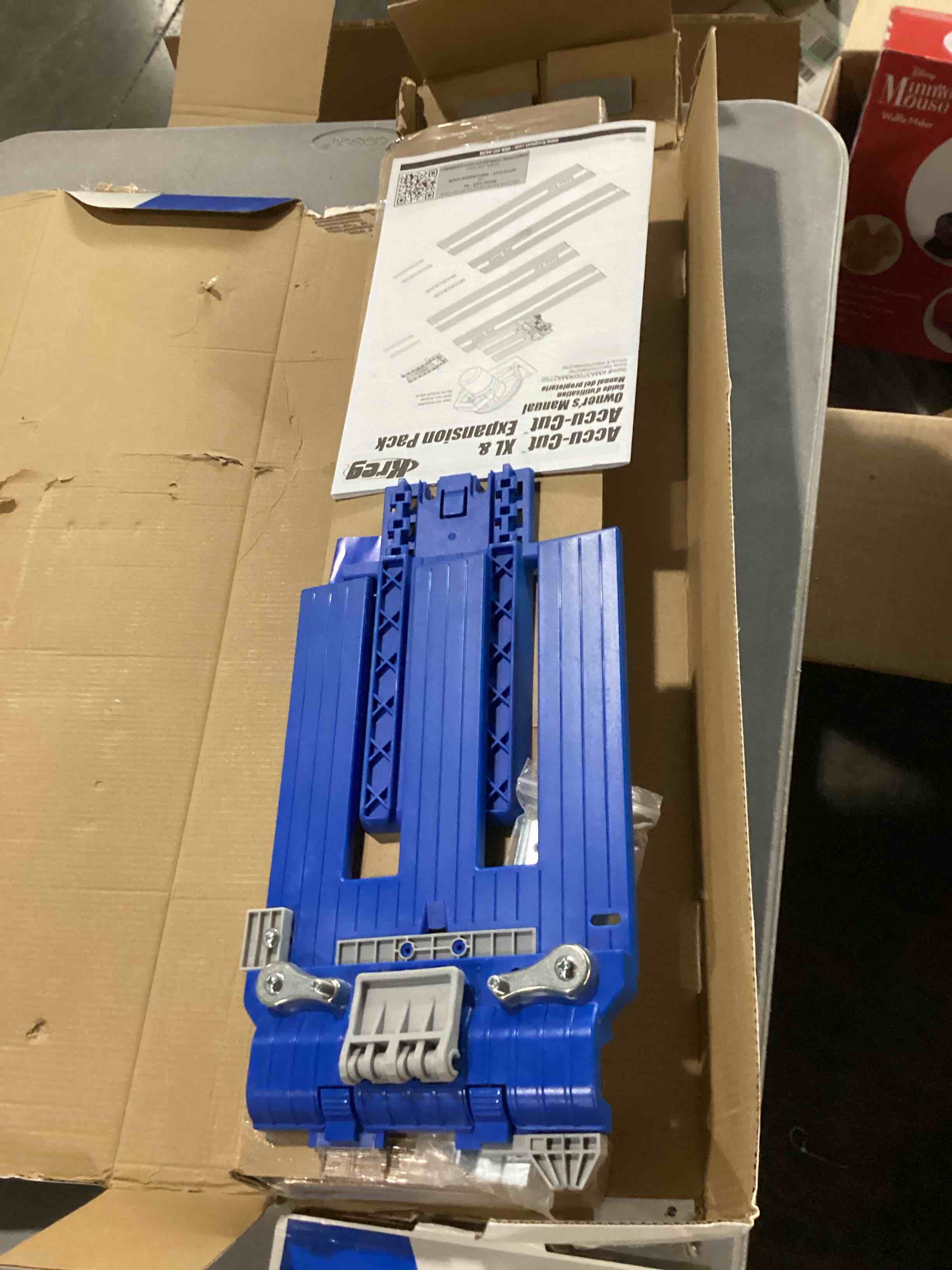 https://s3.amazonaws.com/lotting-images-prod/bidfta/ORG5863427_1715001768083.jpeg