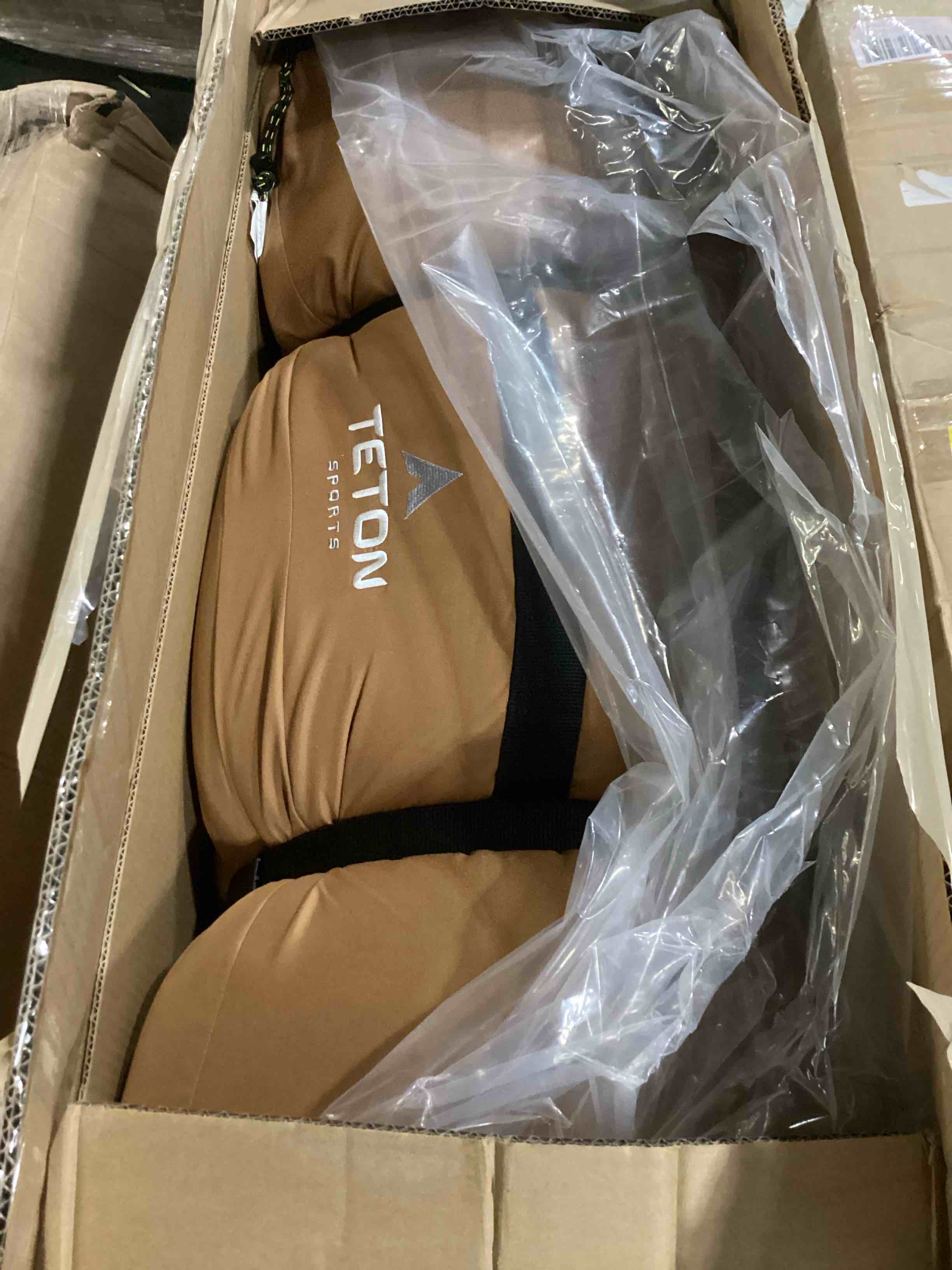 https://s3.amazonaws.com/lotting-images-prod/bidfta/ORG5863456_1715015000189.jpeg