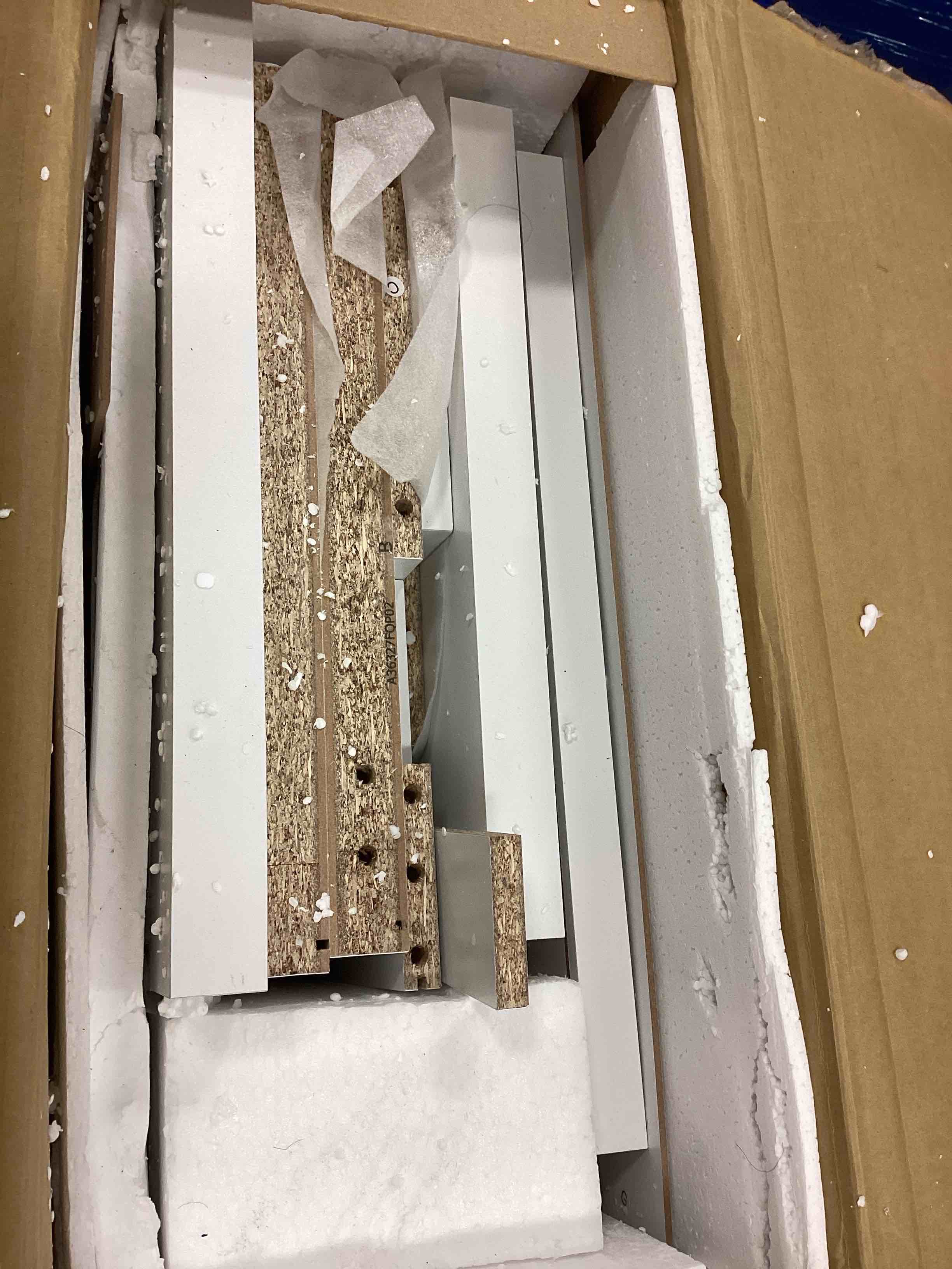 https://s3.amazonaws.com/lotting-images-prod/bidfta/ORG5867092_1708631370001.jpeg