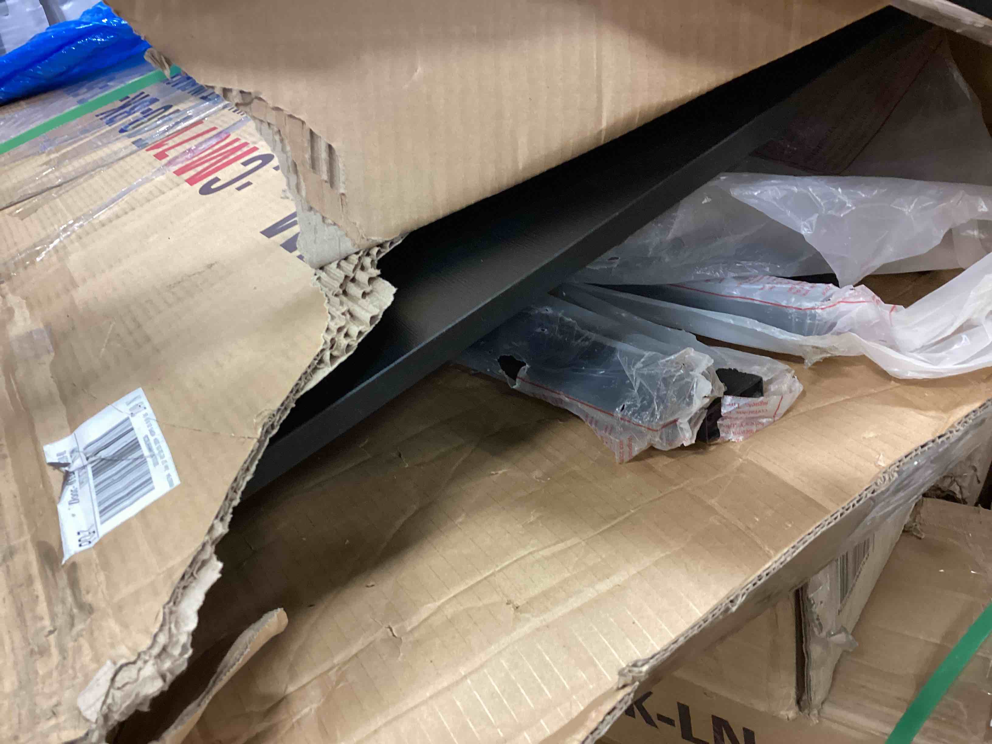 https://s3.amazonaws.com/lotting-images-prod/bidfta/ORG5867370_1709137457027.jpeg