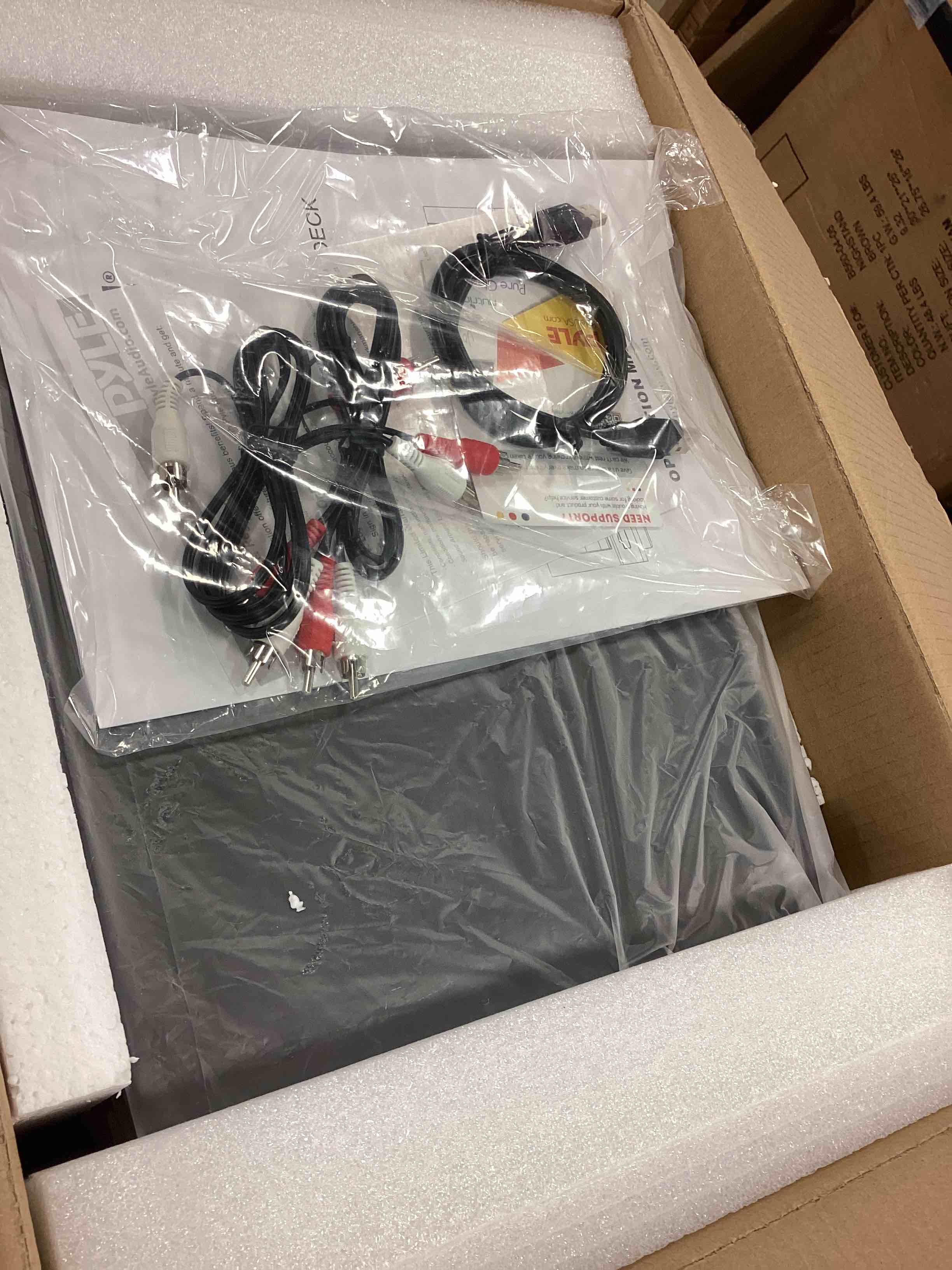 https://s3.amazonaws.com/lotting-images-prod/bidfta/ORG5867385_1709139980096.jpeg