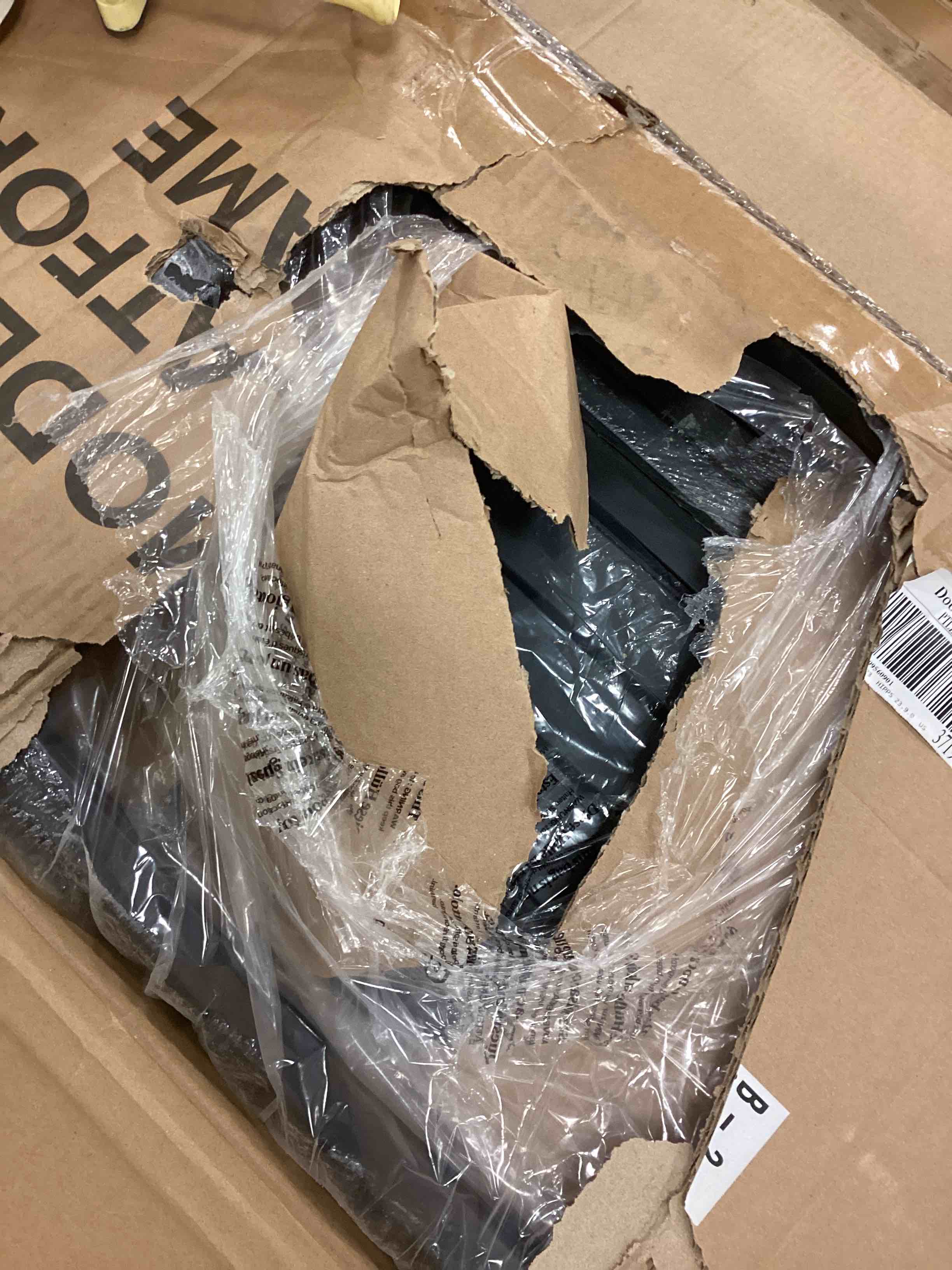 https://s3.amazonaws.com/lotting-images-prod/bidfta/ORG5867541_1709310059505.jpeg