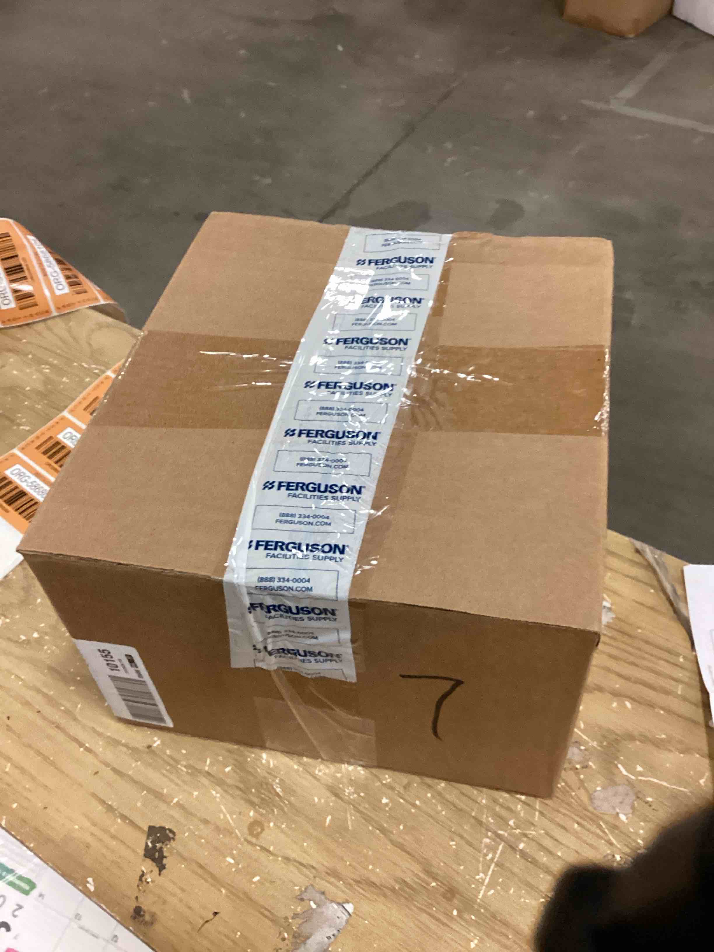 https://s3.amazonaws.com/lotting-images-prod/bidfta/ORG5868084_1711113858116.jpeg
