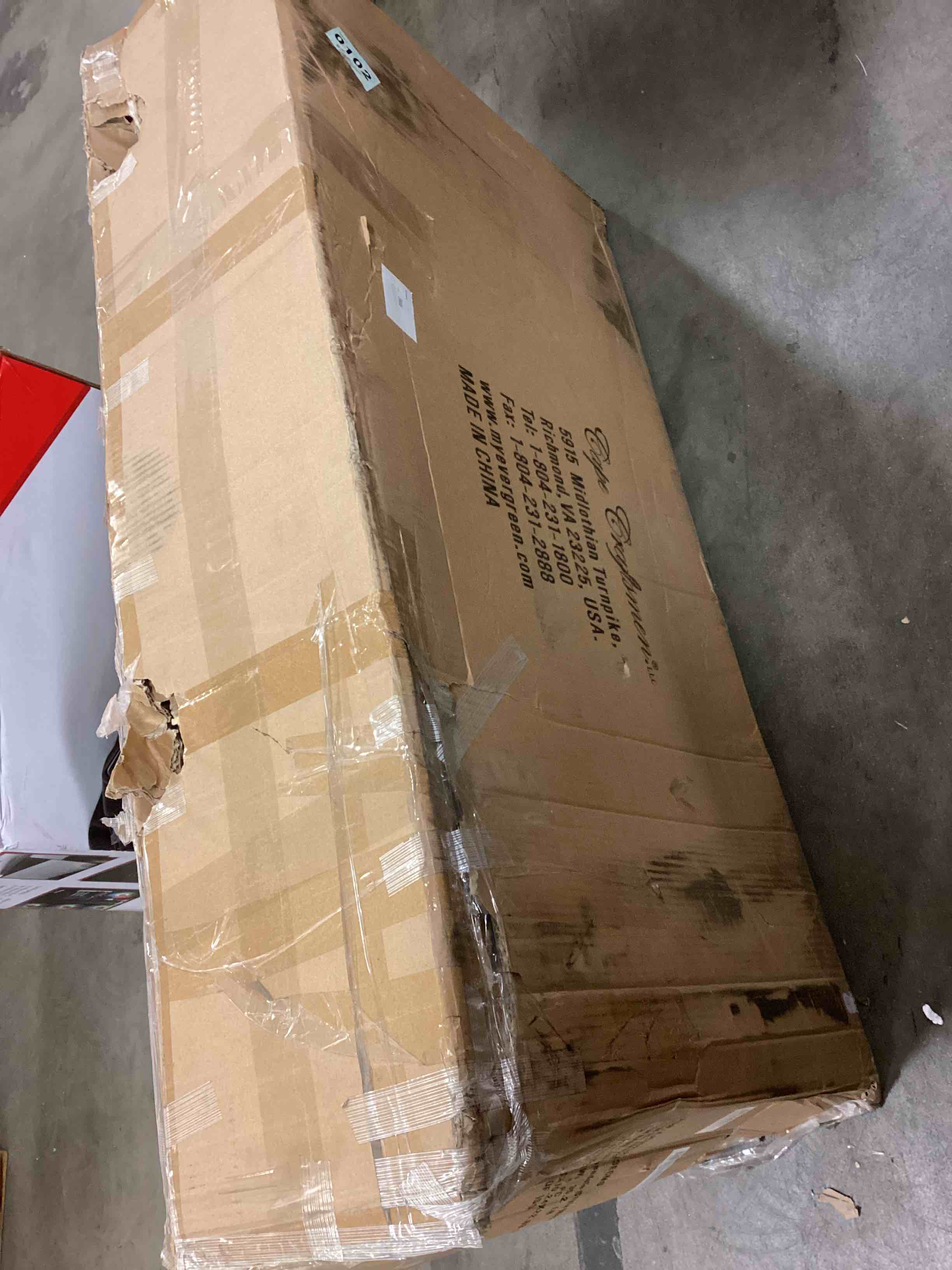 https://s3.amazonaws.com/lotting-images-prod/bidfta/ORG5868402_1711734862889.jpeg