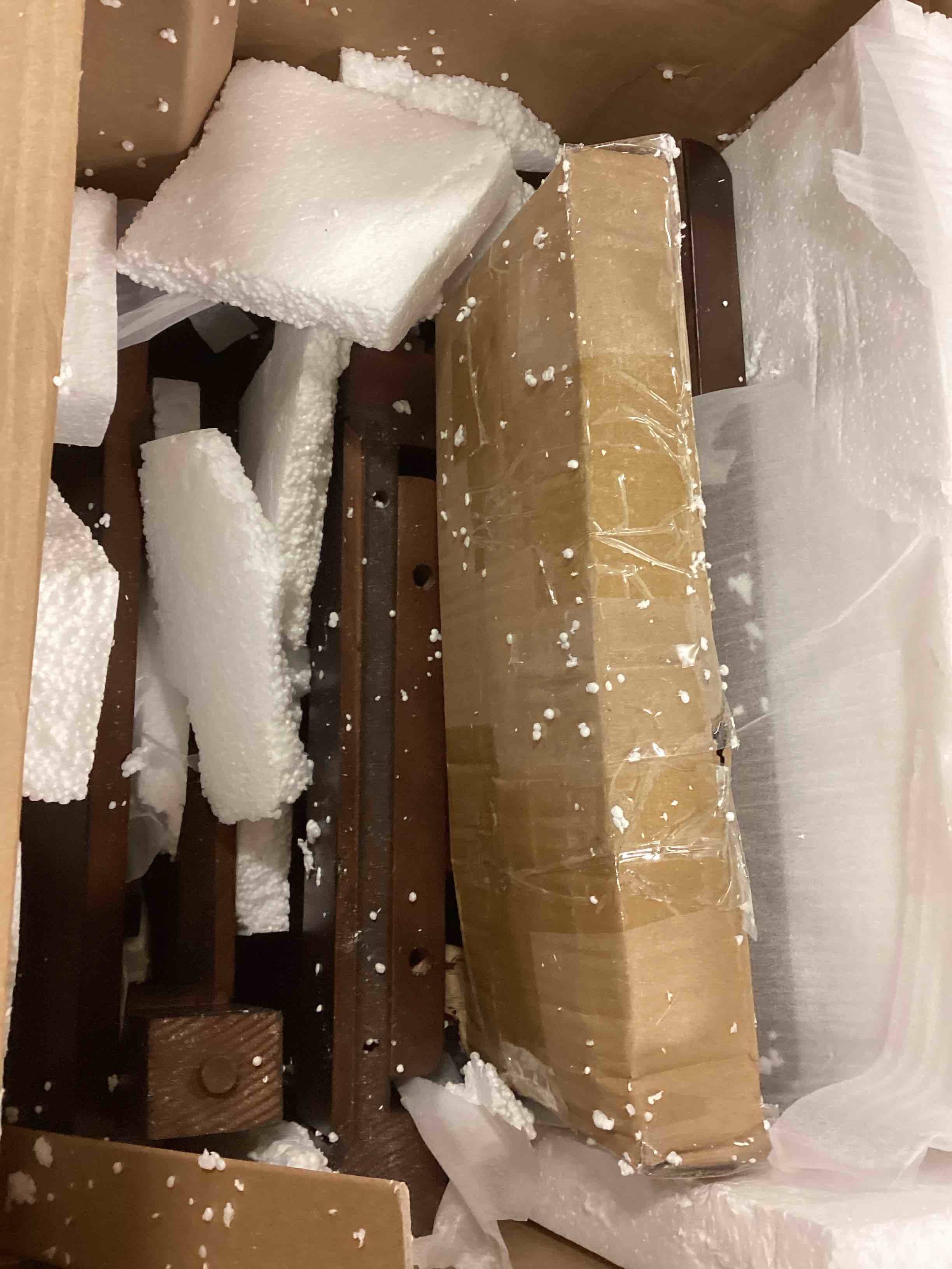 https://s3.amazonaws.com/lotting-images-prod/bidfta/ORG5868403_1711734997881.jpeg