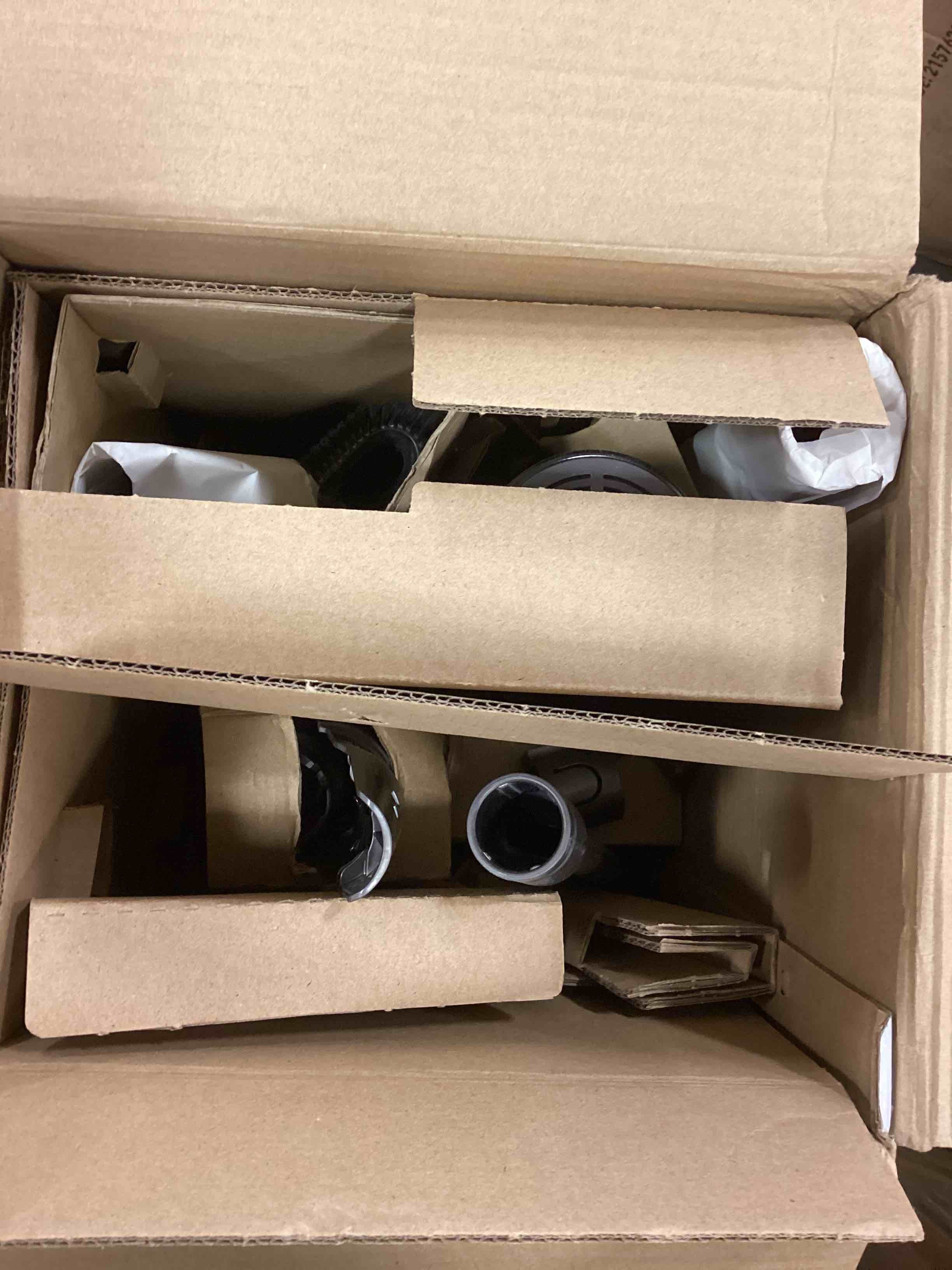 https://s3.amazonaws.com/lotting-images-prod/bidfta/ORG5868404_1711735078559.jpeg