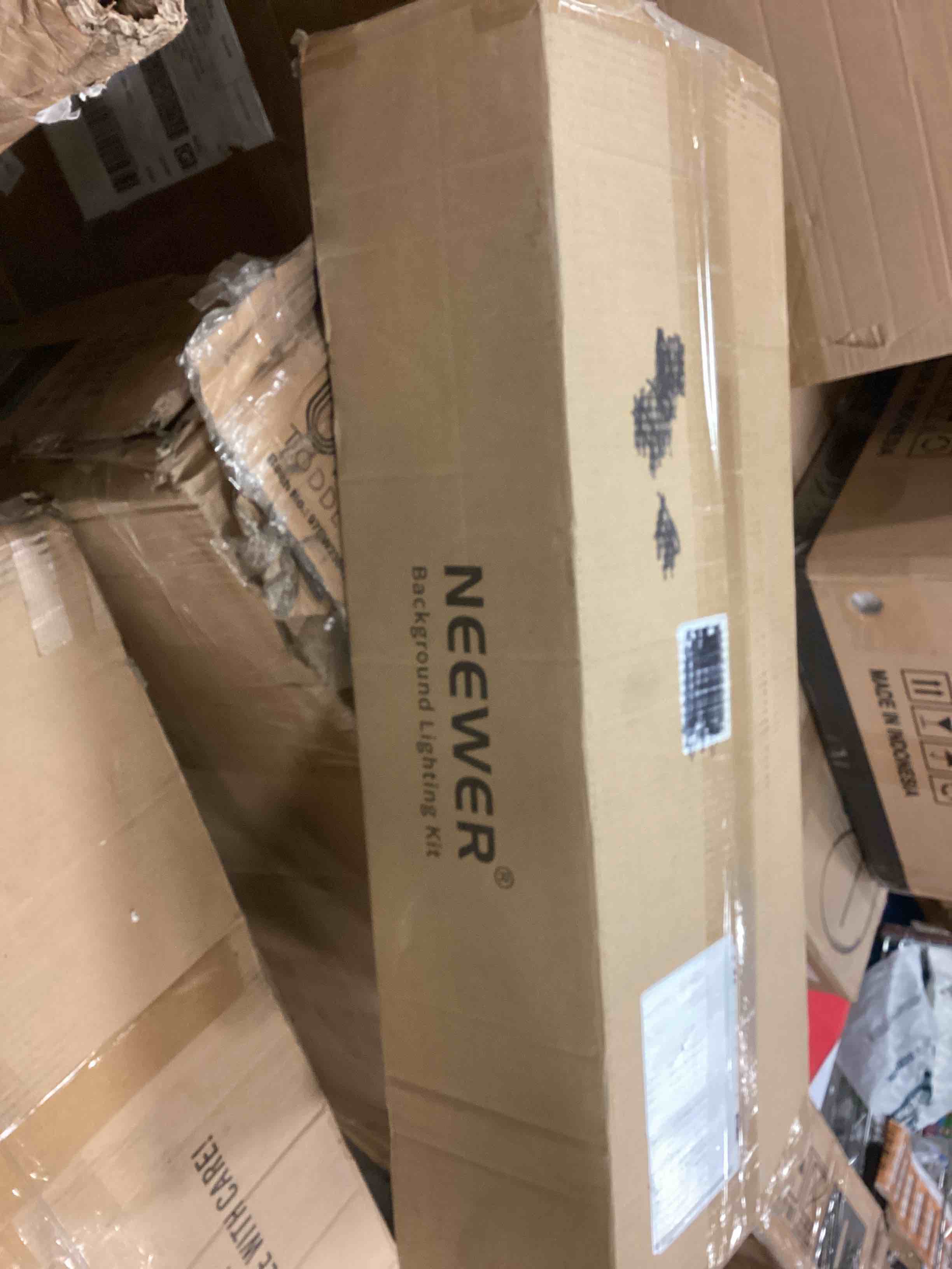 https://s3.amazonaws.com/lotting-images-prod/bidfta/ORG5868406_1711735495200.jpeg