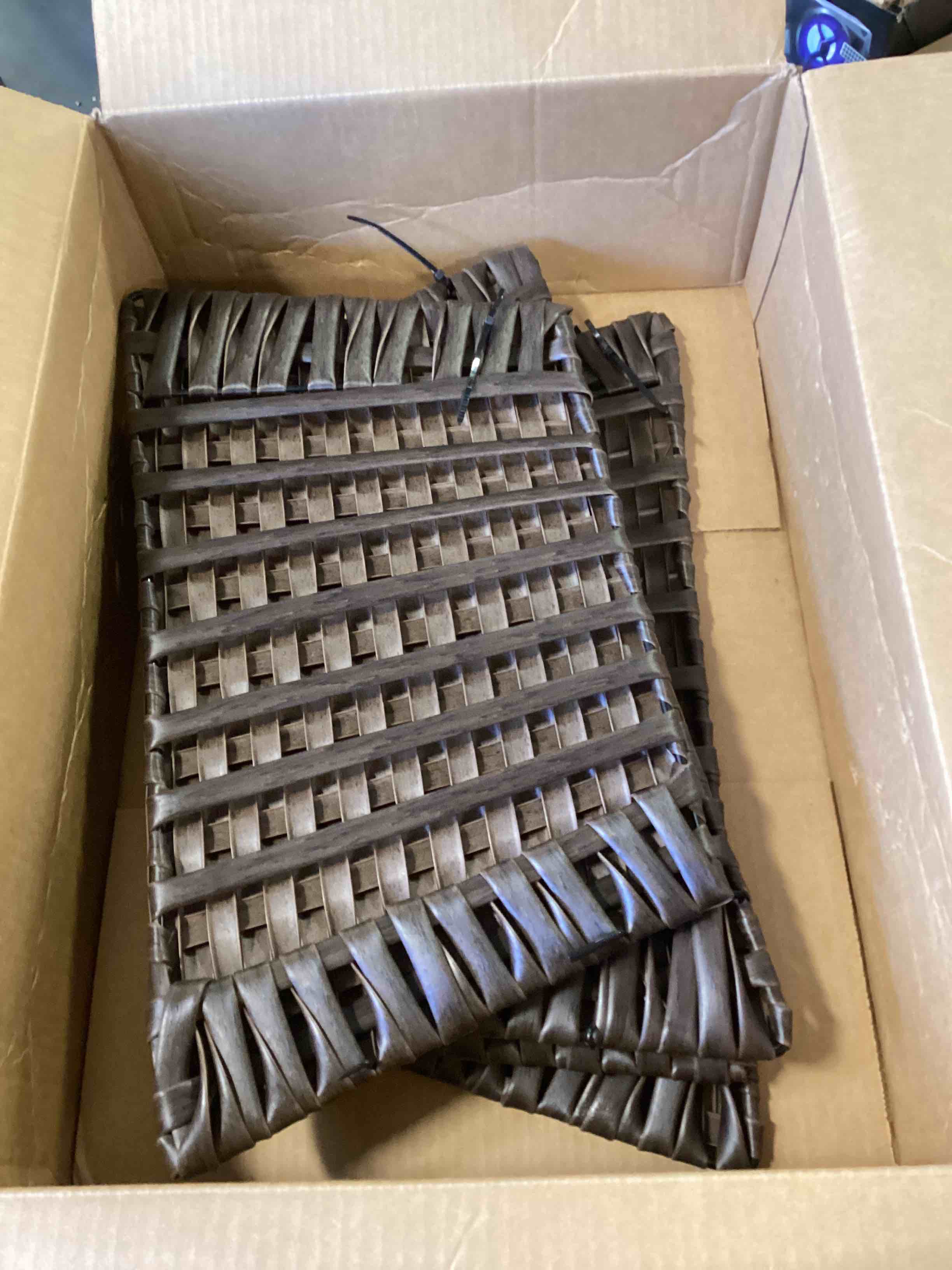 https://s3.amazonaws.com/lotting-images-prod/bidfta/ORG5876858_1705954601318.jpeg