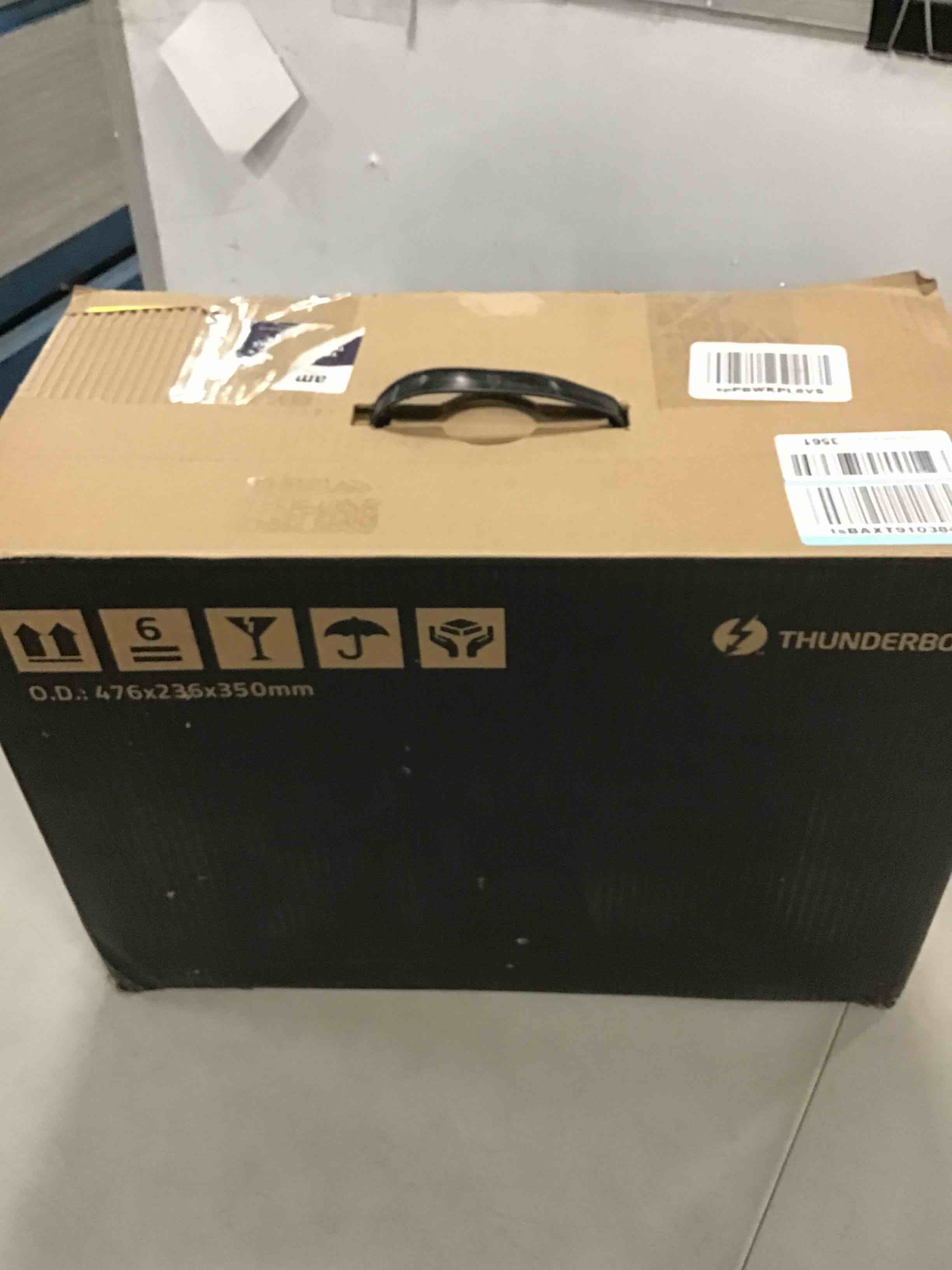 https://s3.amazonaws.com/lotting-images-prod/bidfta/ORG5877842_1705409027022.jpeg