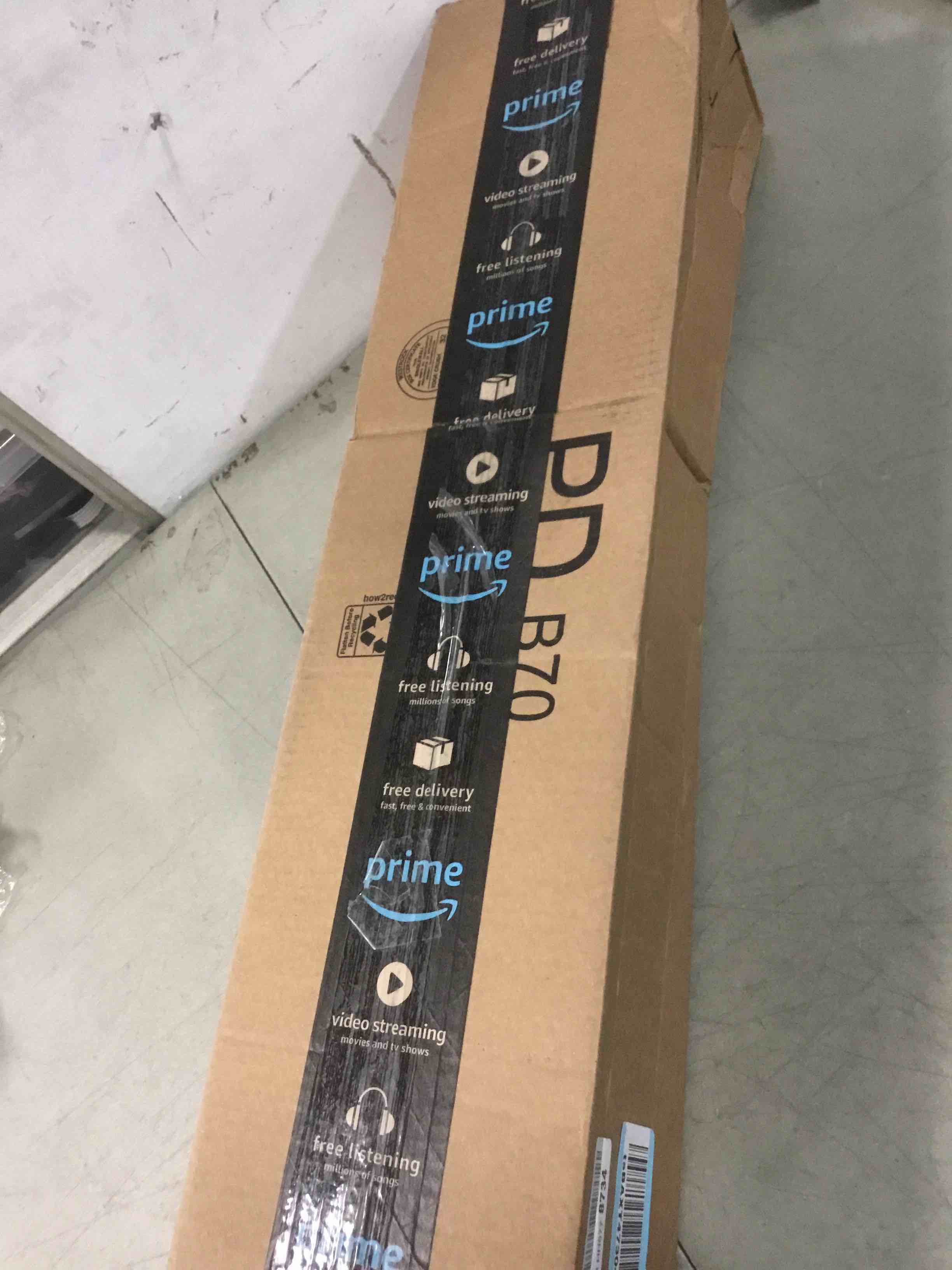 https://s3.amazonaws.com/lotting-images-prod/bidfta/ORG5878485_1705689745710.jpeg
