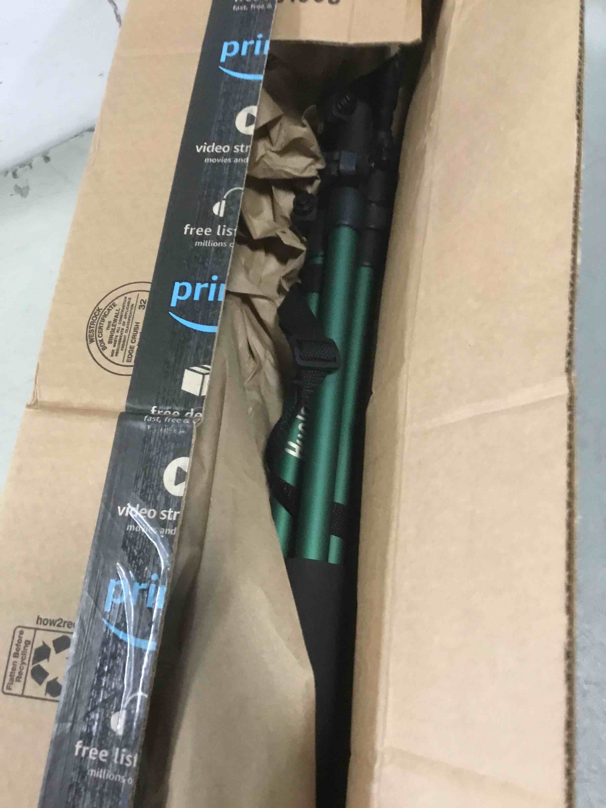 https://s3.amazonaws.com/lotting-images-prod/bidfta/ORG5878485_1705689772601.jpeg