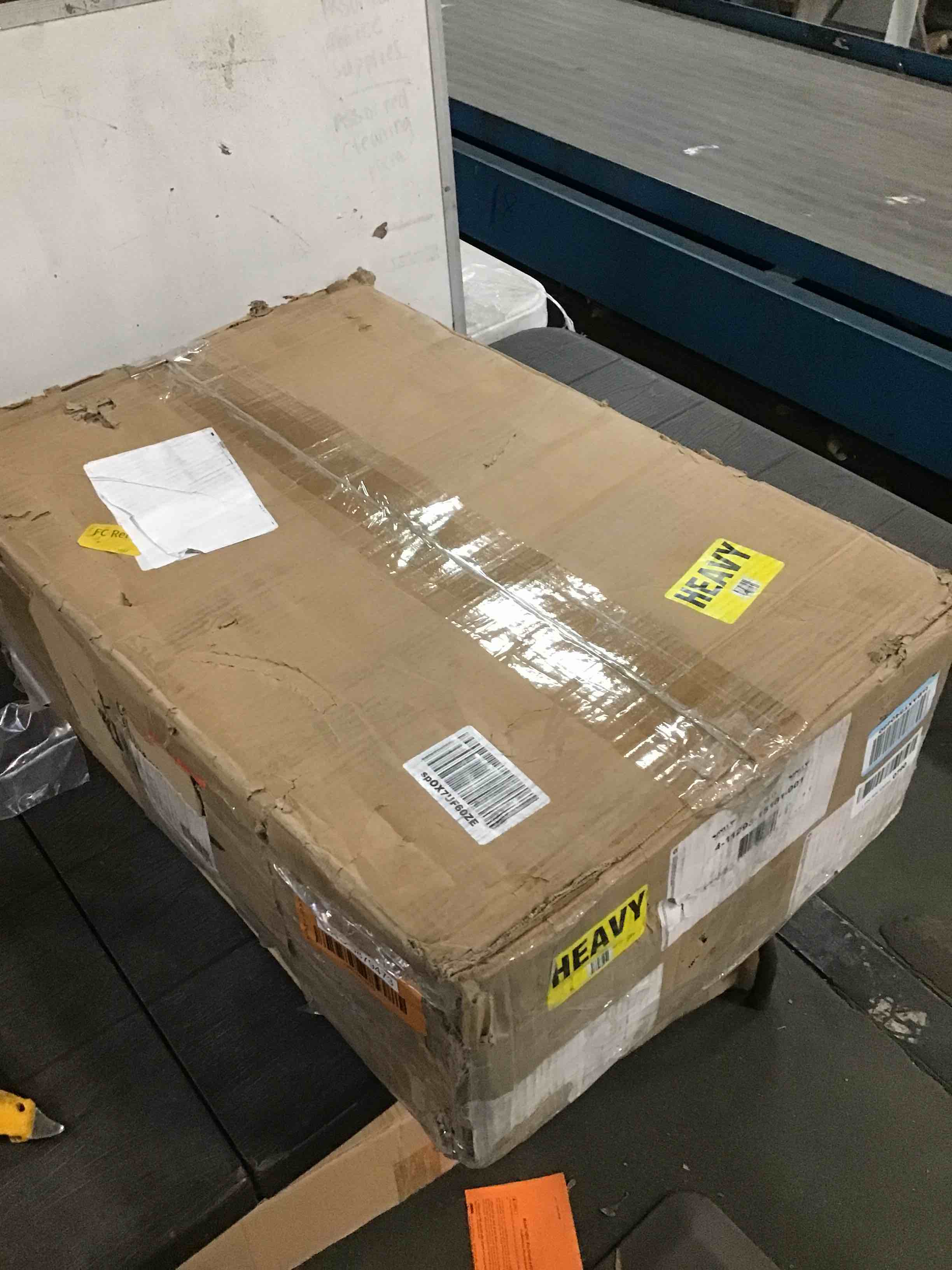 https://s3.amazonaws.com/lotting-images-prod/bidfta/ORG5879473_1711198110344.jpeg