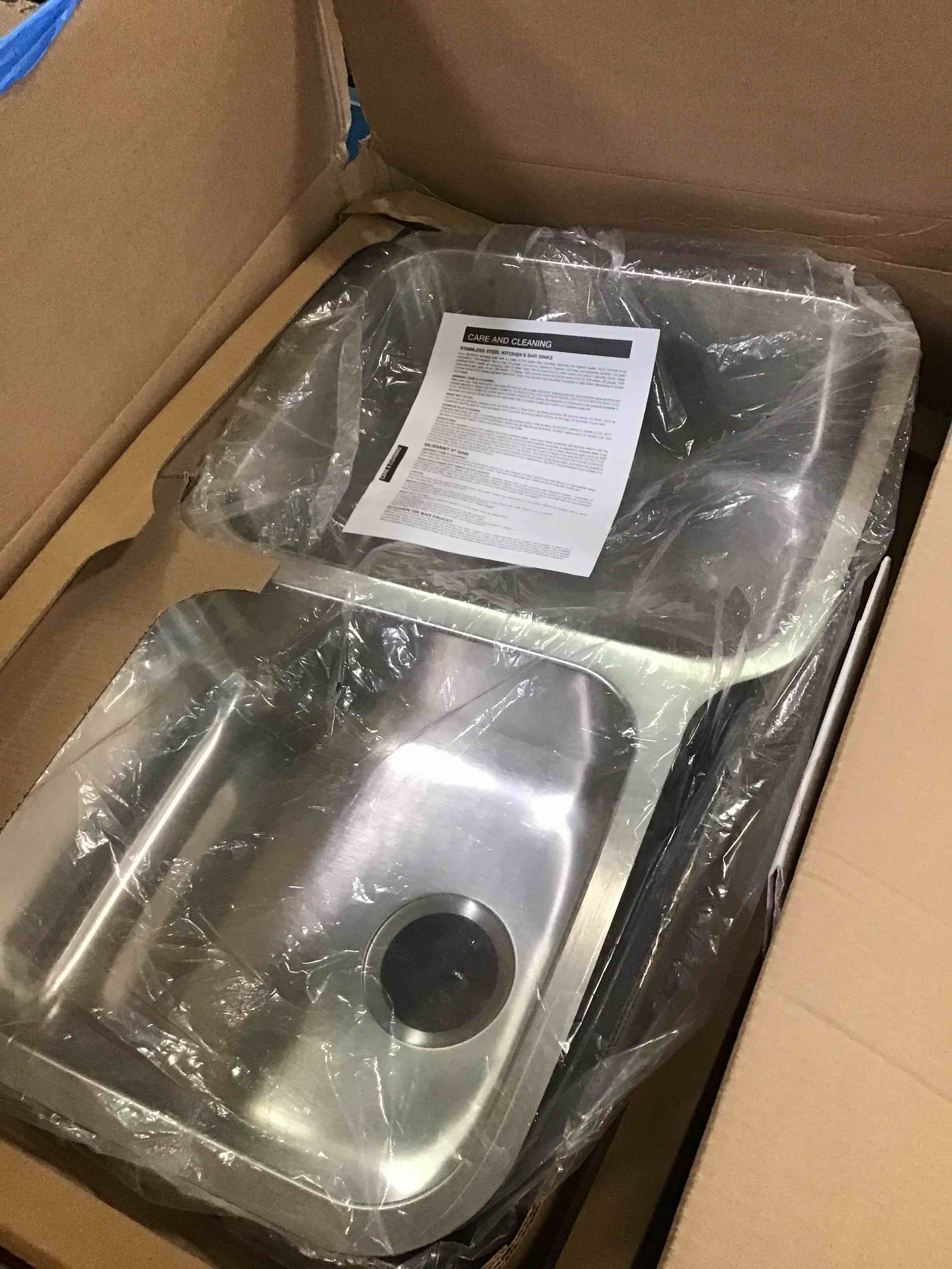 https://s3.amazonaws.com/lotting-images-prod/bidfta/ORG5879484_1711201333692.jpeg