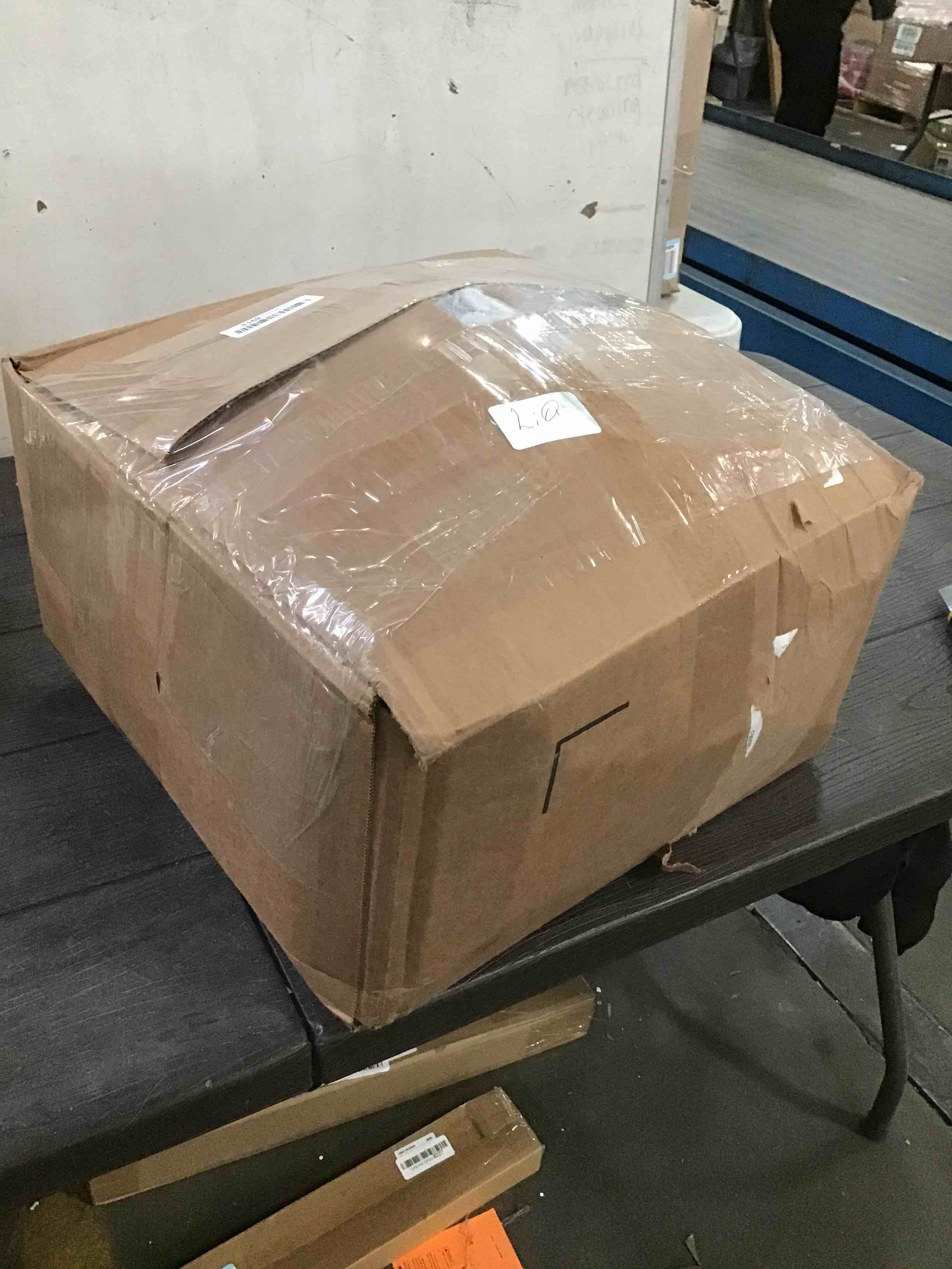 https://s3.amazonaws.com/lotting-images-prod/bidfta/ORG5879511_1711207003683.jpeg