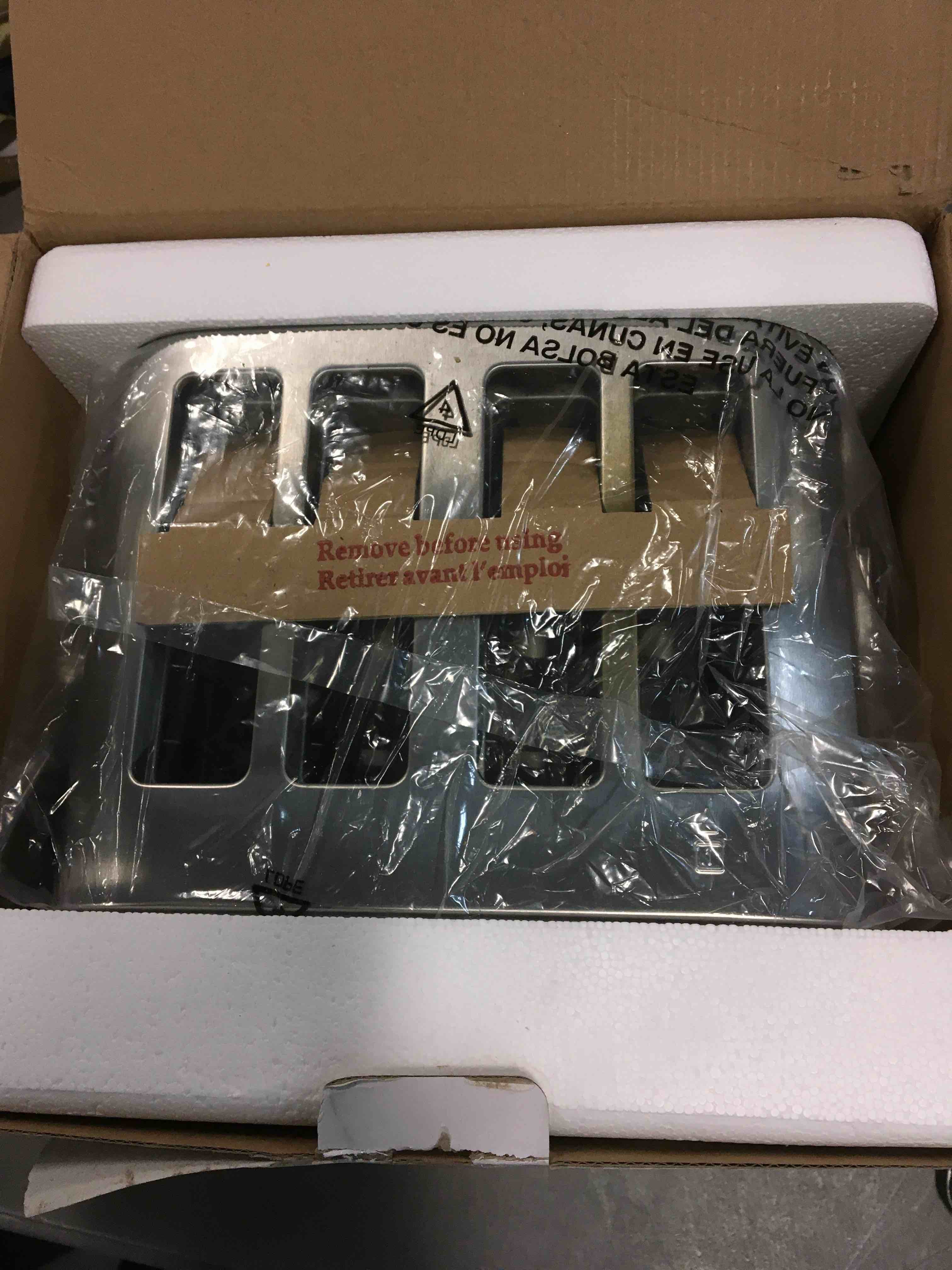 https://s3.amazonaws.com/lotting-images-prod/bidfta/ORG5880713_1705927673806.jpeg