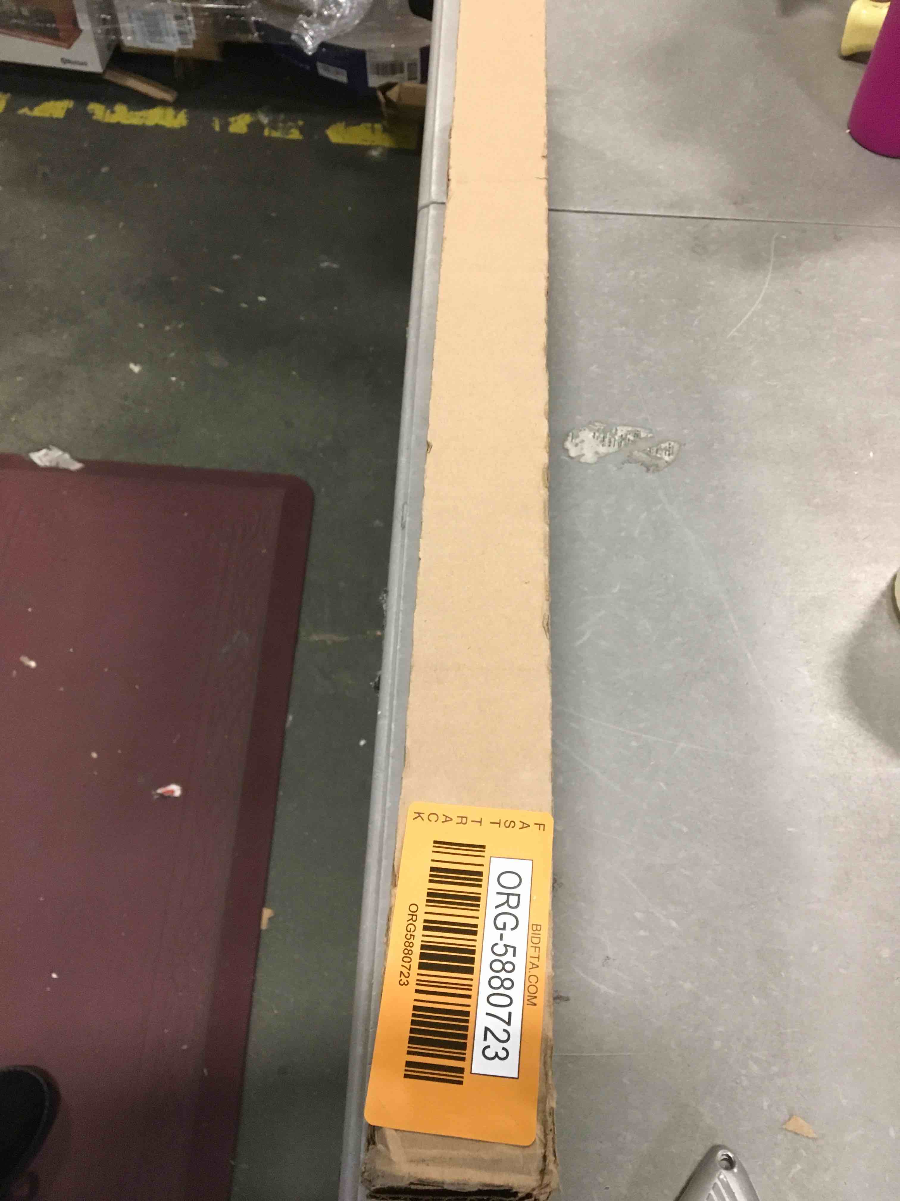 https://s3.amazonaws.com/lotting-images-prod/bidfta/ORG5880723_1705928603434.jpeg