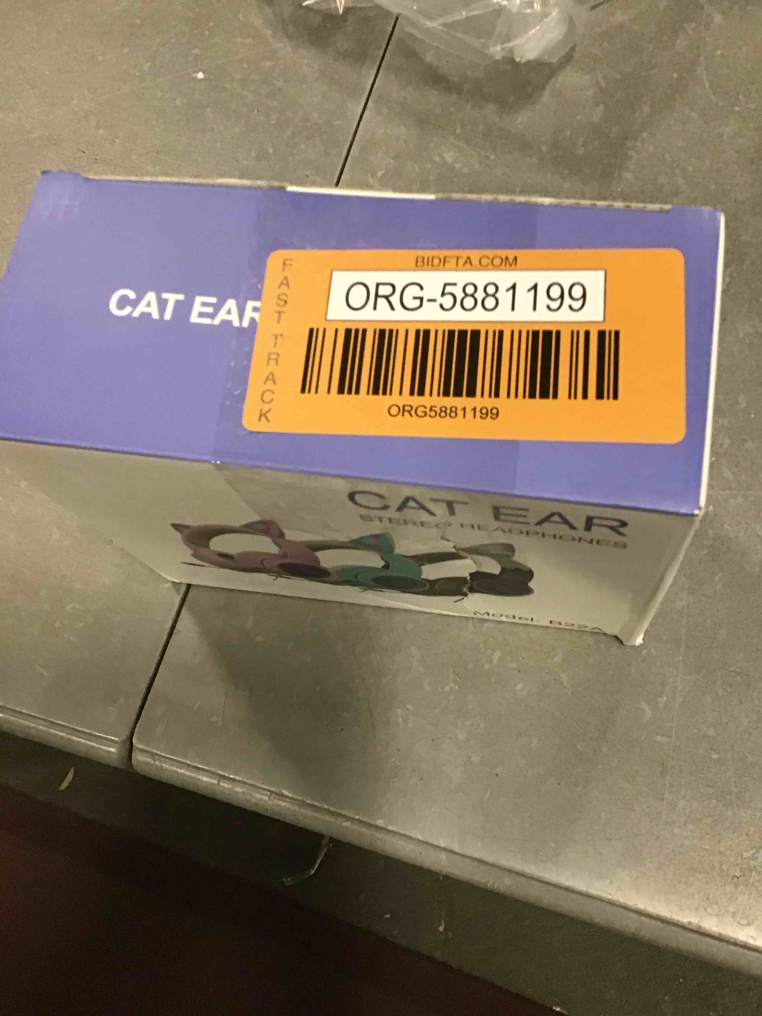 https://s3.amazonaws.com/lotting-images-prod/bidfta/ORG5881199_1706114705654.jpeg