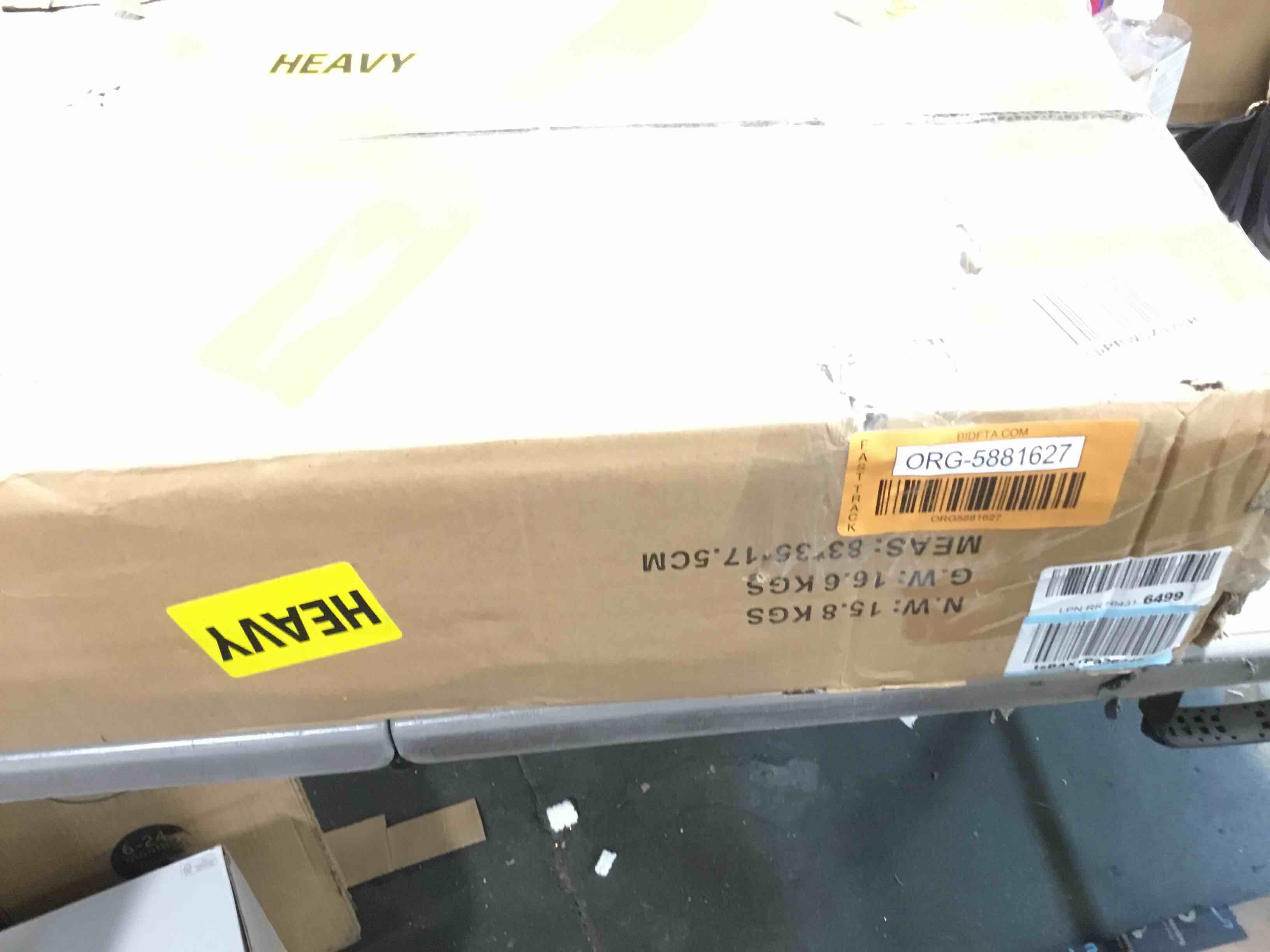 https://s3.amazonaws.com/lotting-images-prod/bidfta/ORG5881627_1706303096992.jpeg