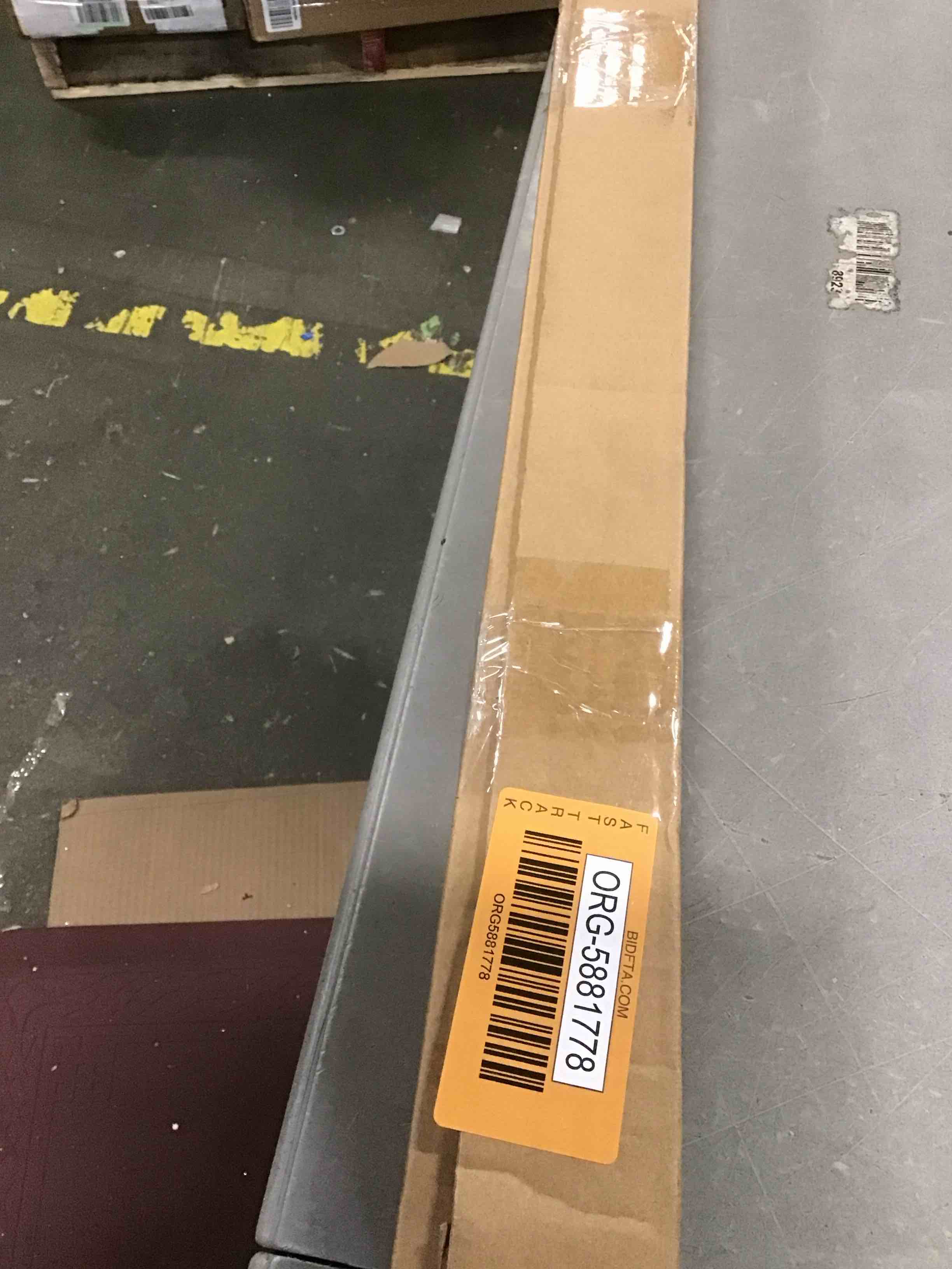 https://s3.amazonaws.com/lotting-images-prod/bidfta/ORG5881778_1706549206550.jpeg