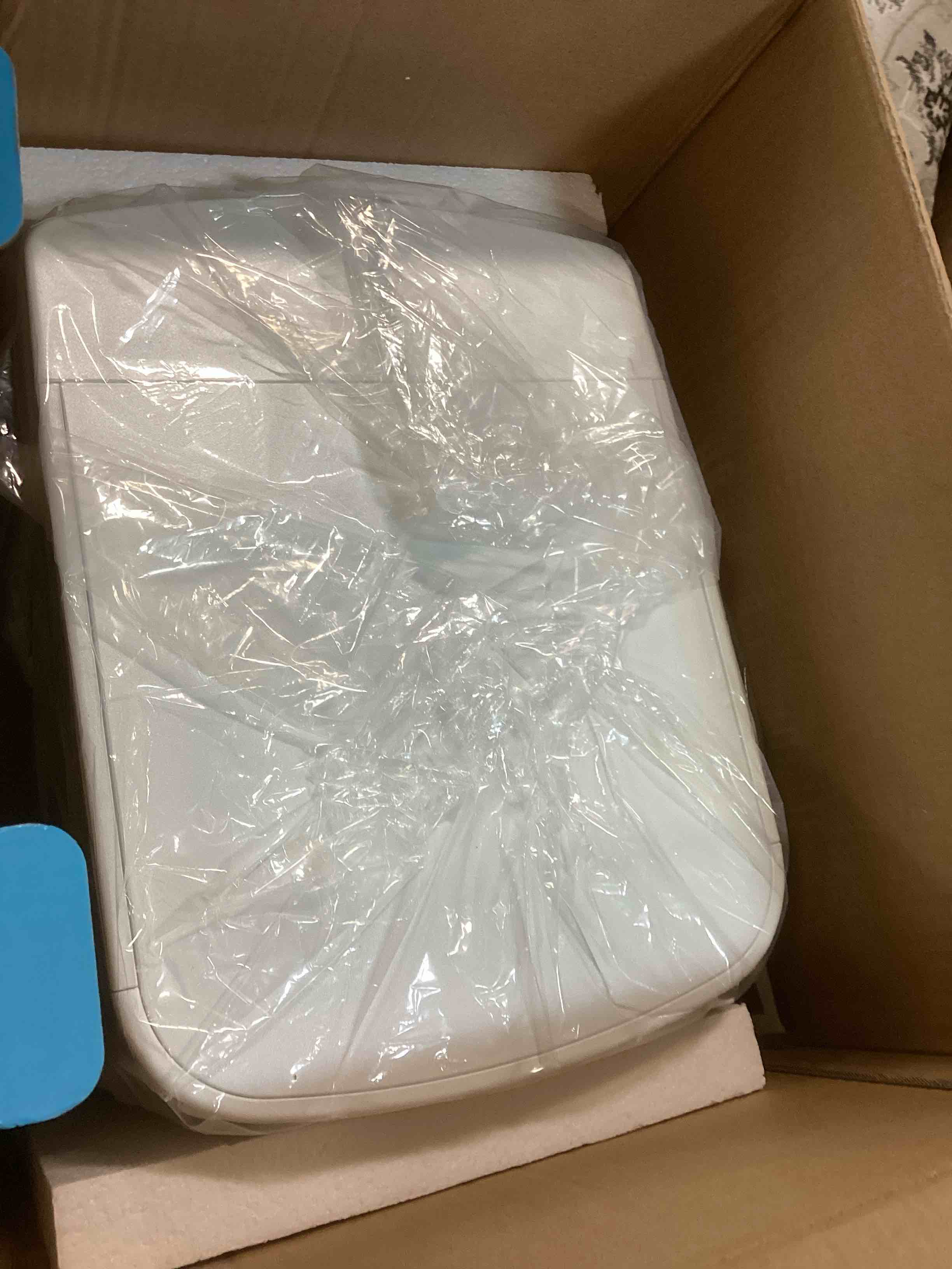 https://s3.amazonaws.com/lotting-images-prod/bidfta/ORG5881954_1705085311982.jpeg