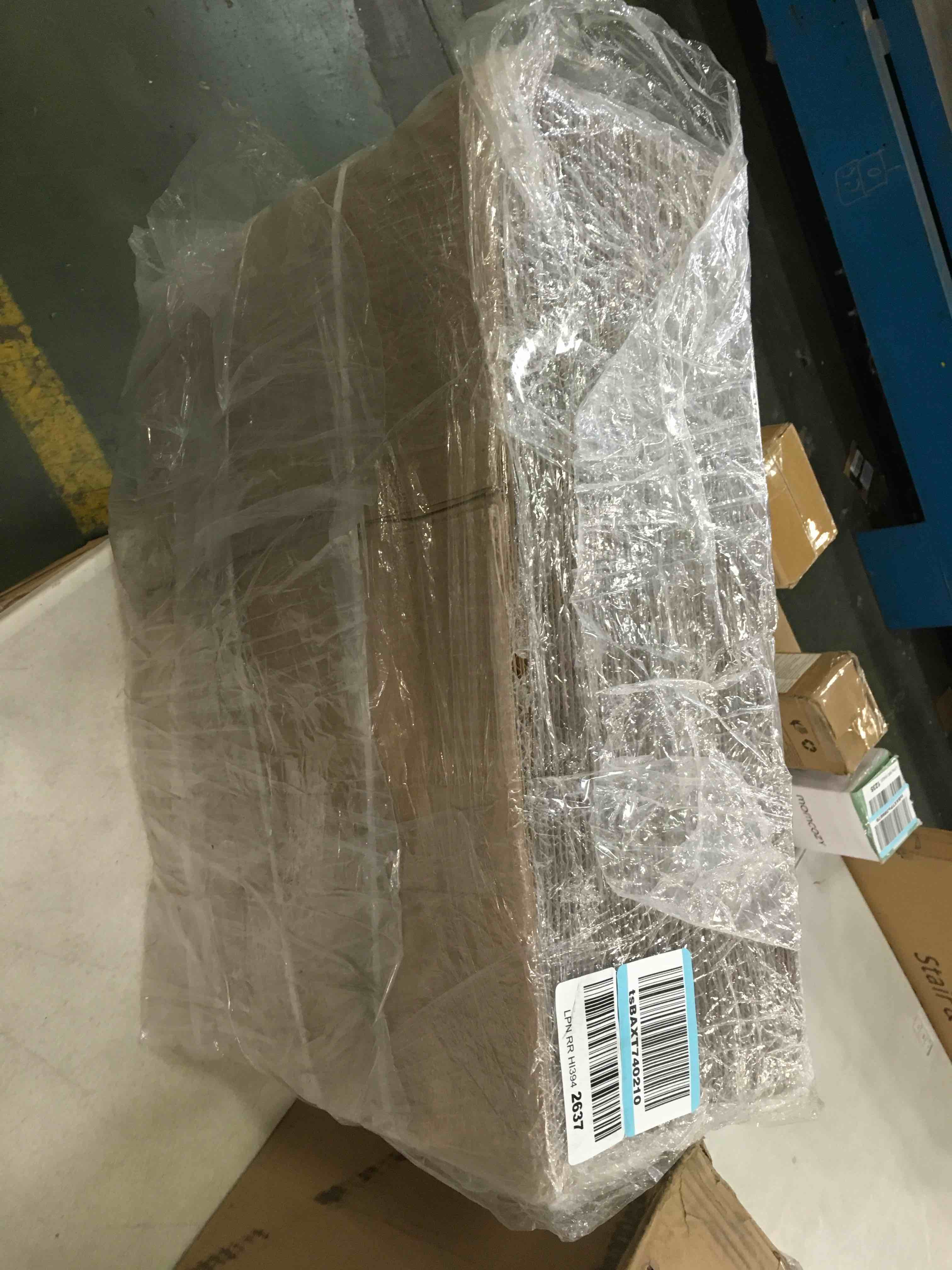 https://s3.amazonaws.com/lotting-images-prod/bidfta/ORG5882867_1705591283068.jpeg