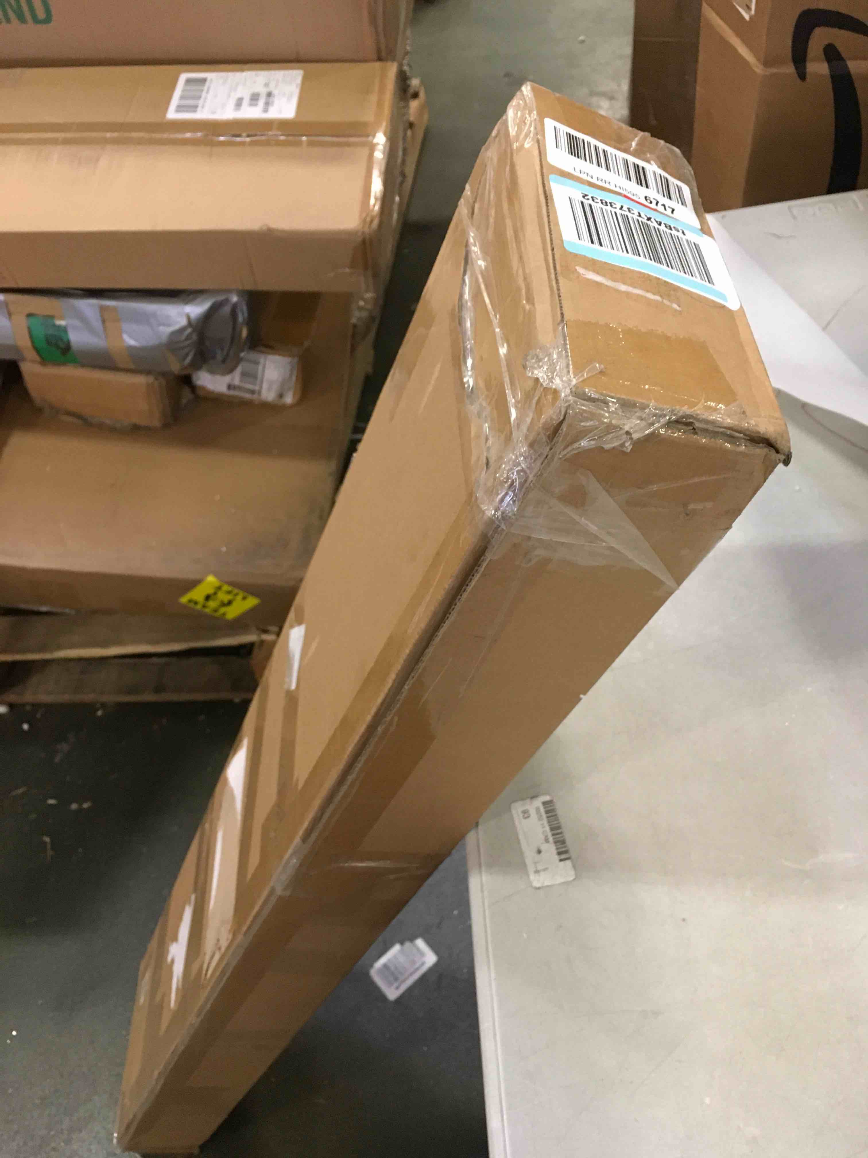 https://s3.amazonaws.com/lotting-images-prod/bidfta/ORG5883250_1705683801340.jpeg