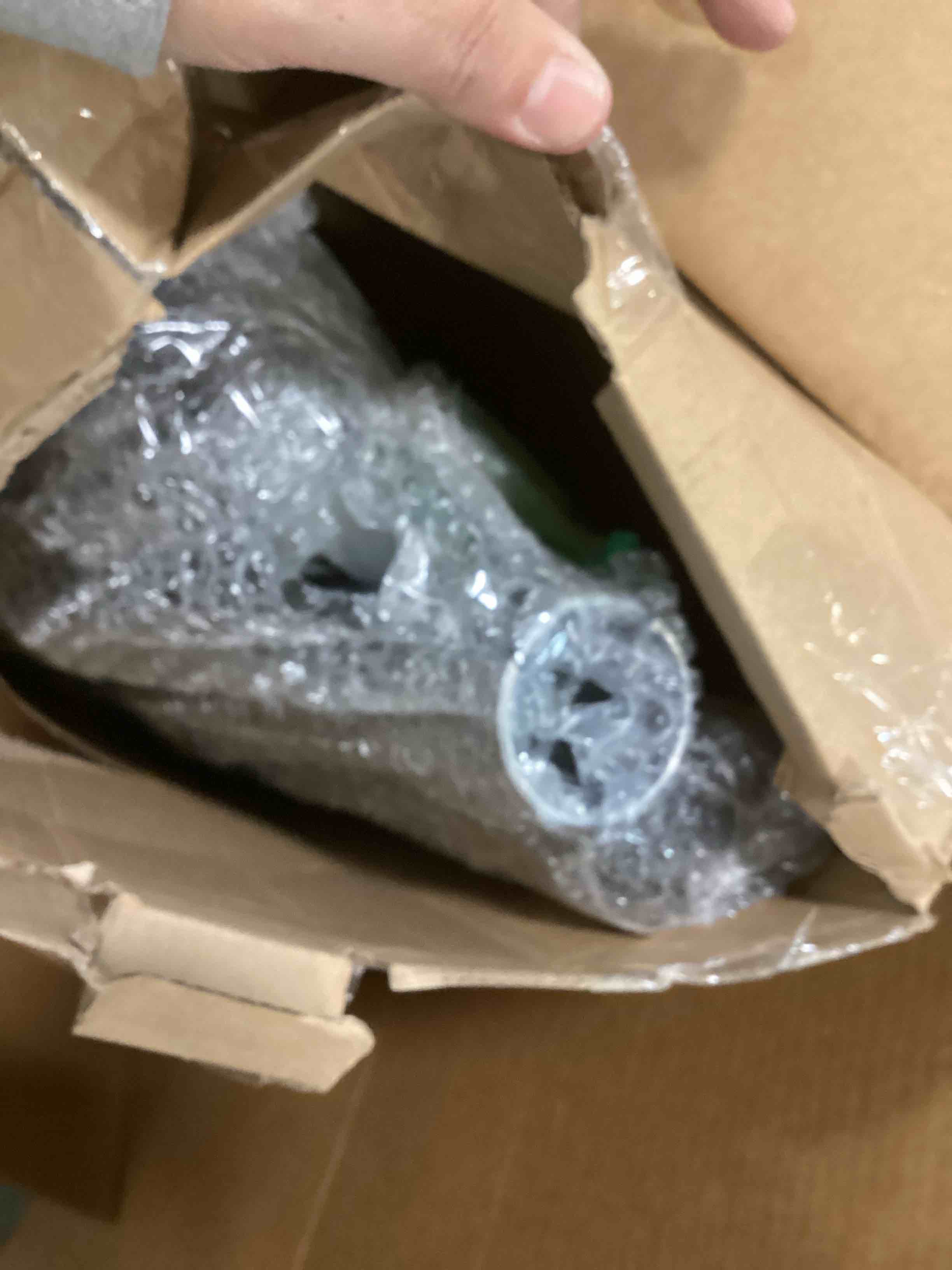 https://s3.amazonaws.com/lotting-images-prod/bidfta/ORG5885451_1705167009084.jpeg