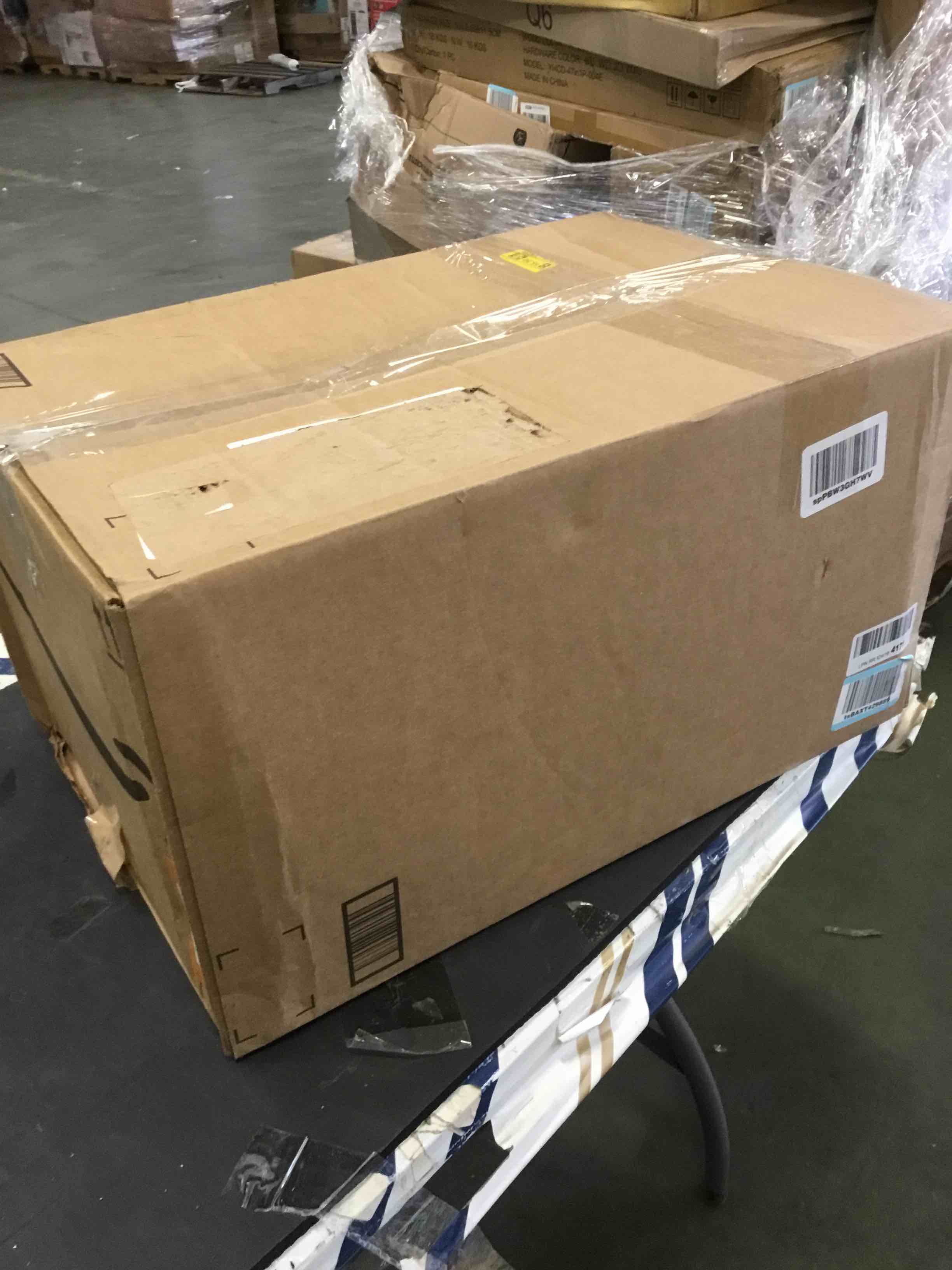 https://s3.amazonaws.com/lotting-images-prod/bidfta/ORG5885742_1705430427212.jpeg