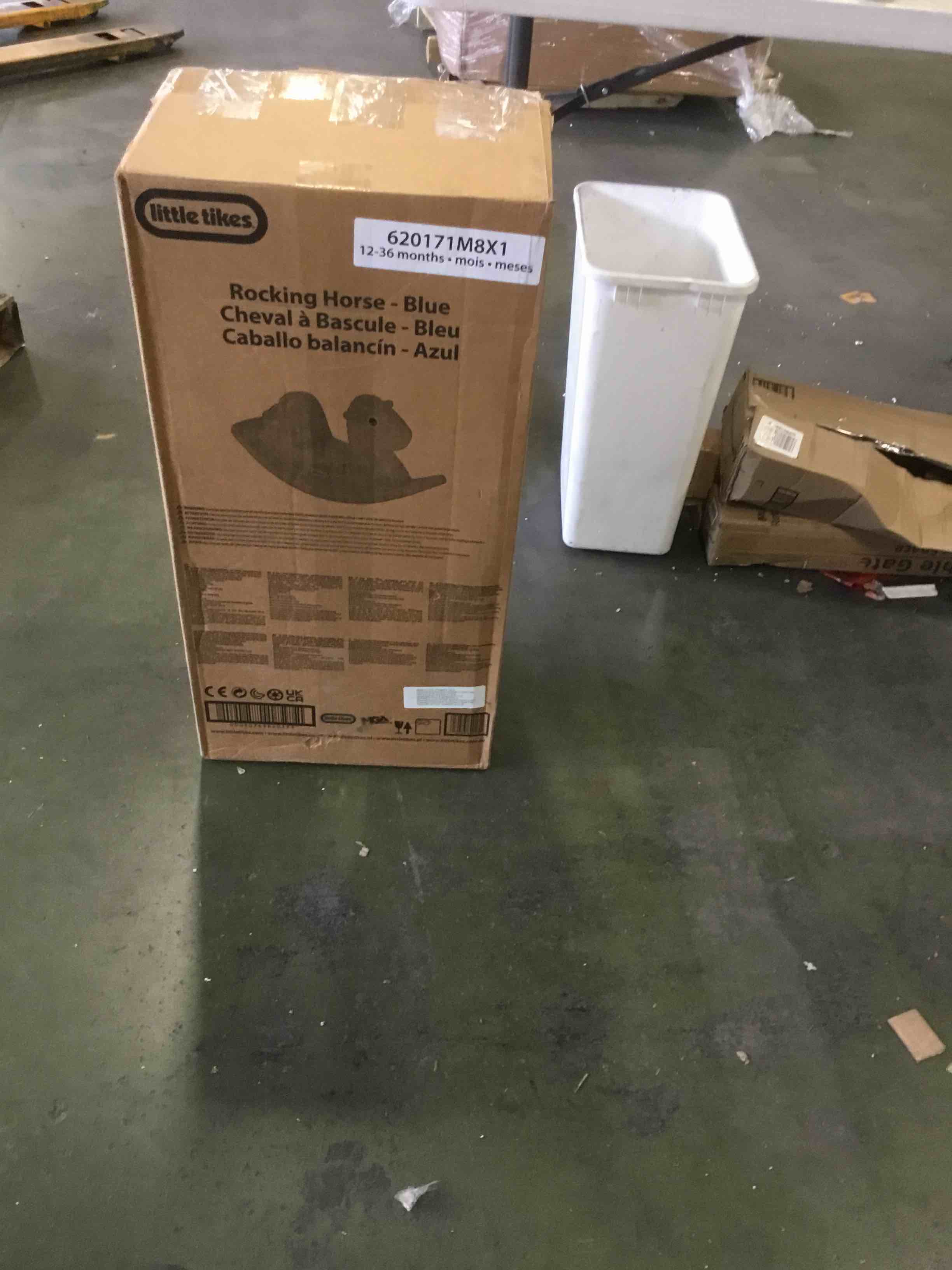 https://s3.amazonaws.com/lotting-images-prod/bidfta/ORG5886093_1705689314917.jpeg