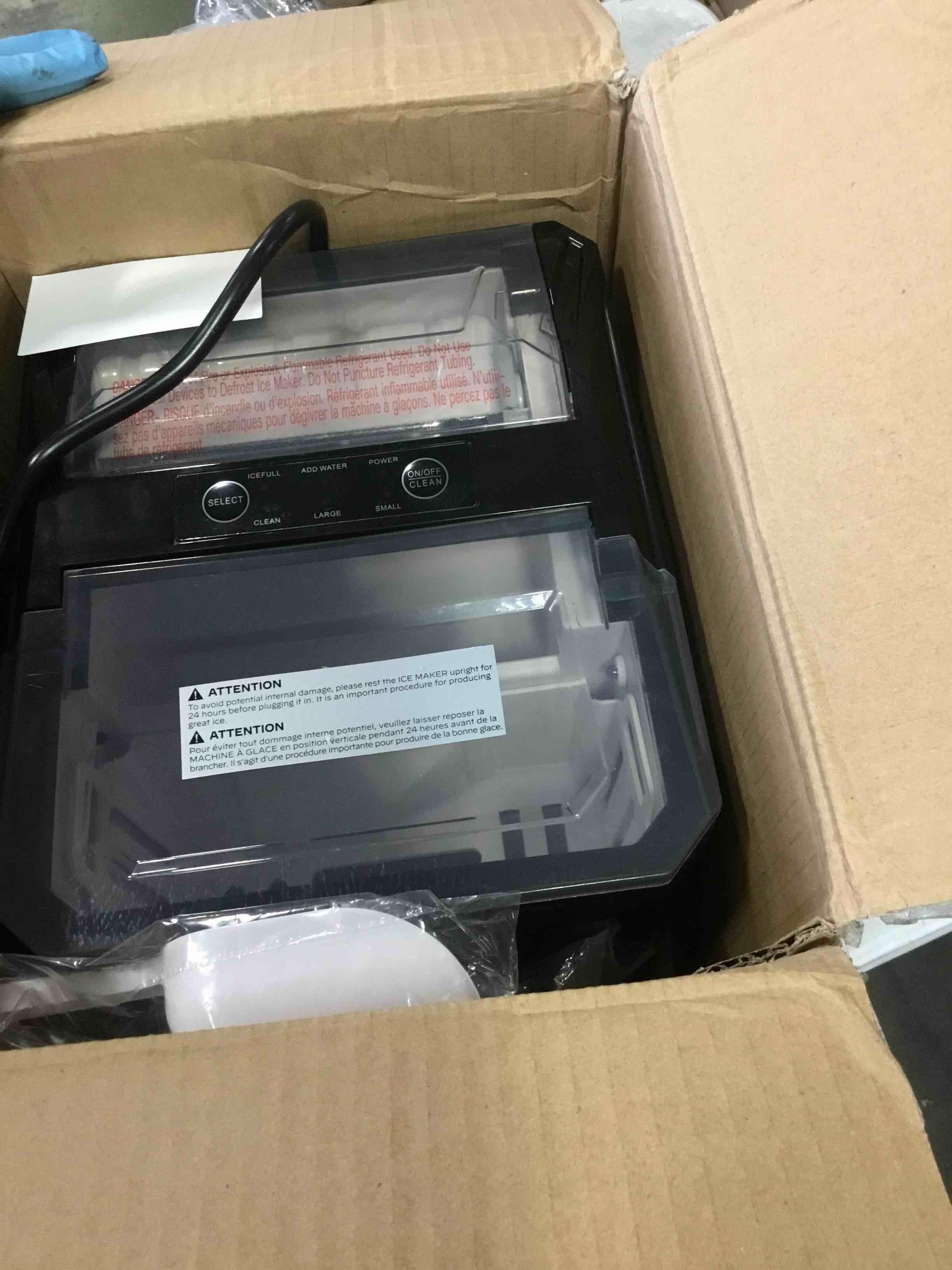 https://s3.amazonaws.com/lotting-images-prod/bidfta/ORG5887750_1705428765027.jpeg