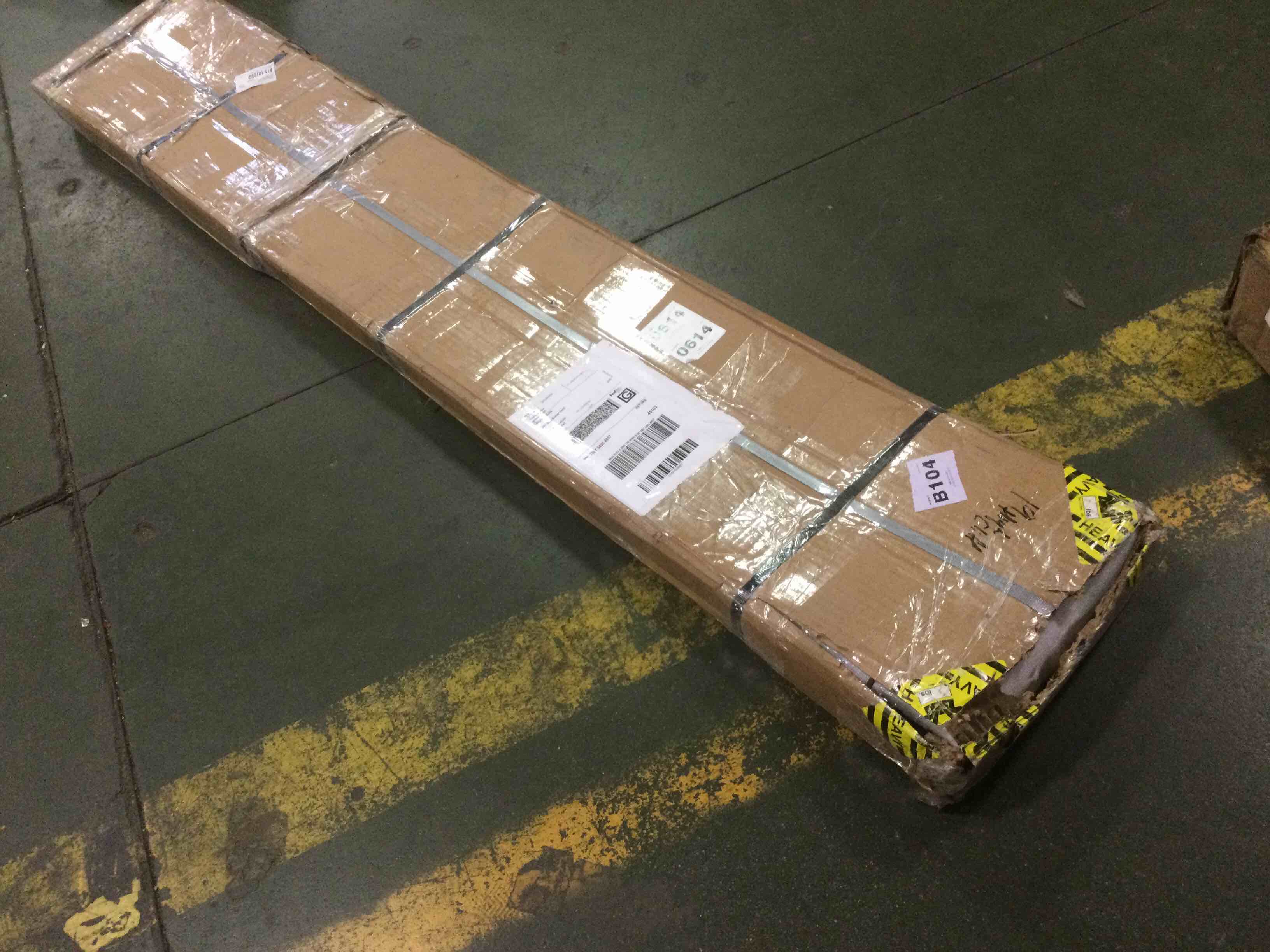 https://s3.amazonaws.com/lotting-images-prod/bidfta/ORG5888708_1704487733885.jpeg