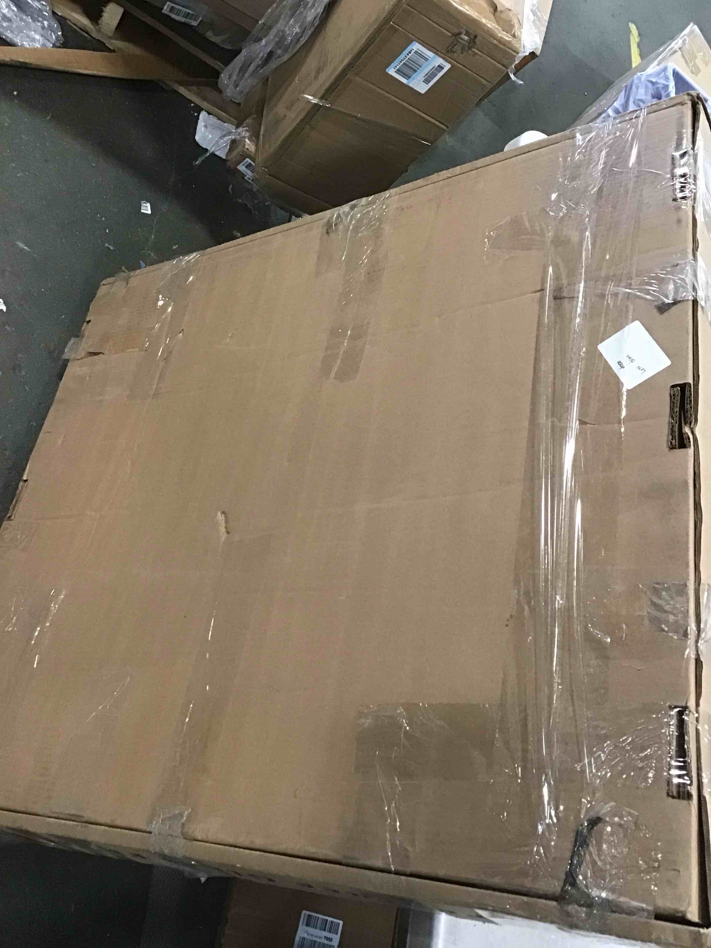 https://s3.amazonaws.com/lotting-images-prod/bidfta/ORG5890011_1704401786078.jpeg
