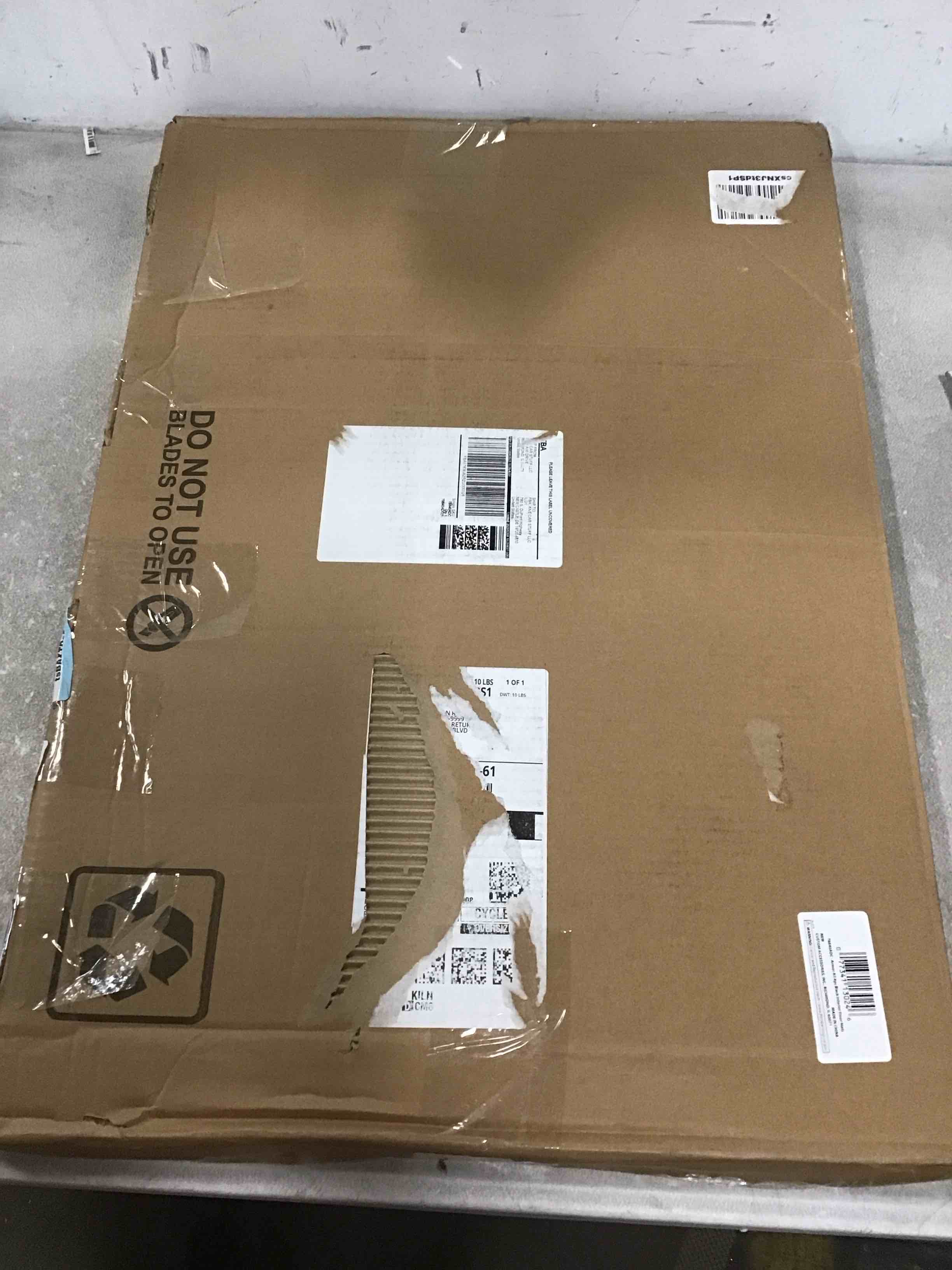 https://s3.amazonaws.com/lotting-images-prod/bidfta/ORG5890407_1704557072422.jpeg