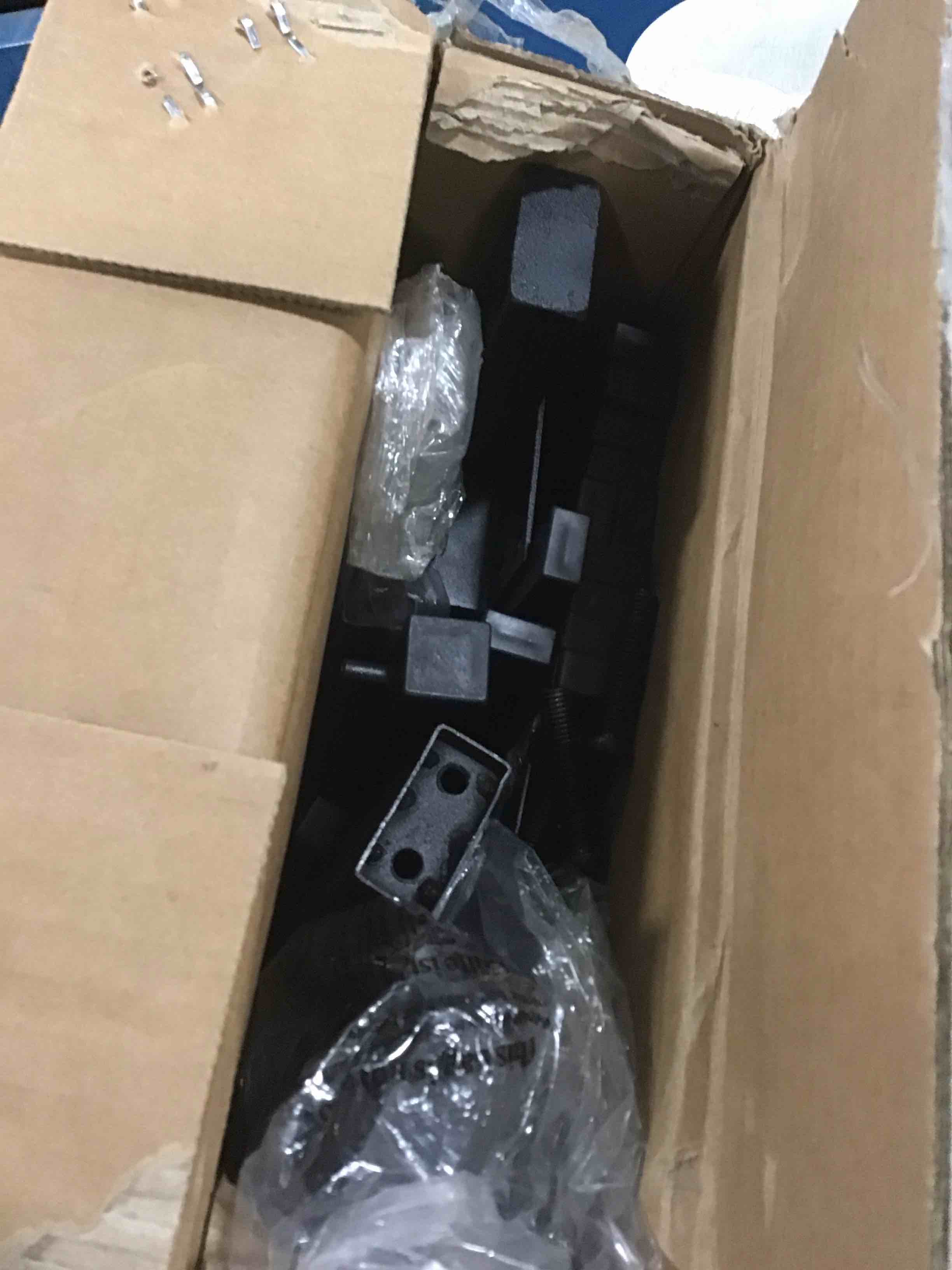 https://s3.amazonaws.com/lotting-images-prod/bidfta/ORG5890812_1704807372647.jpeg