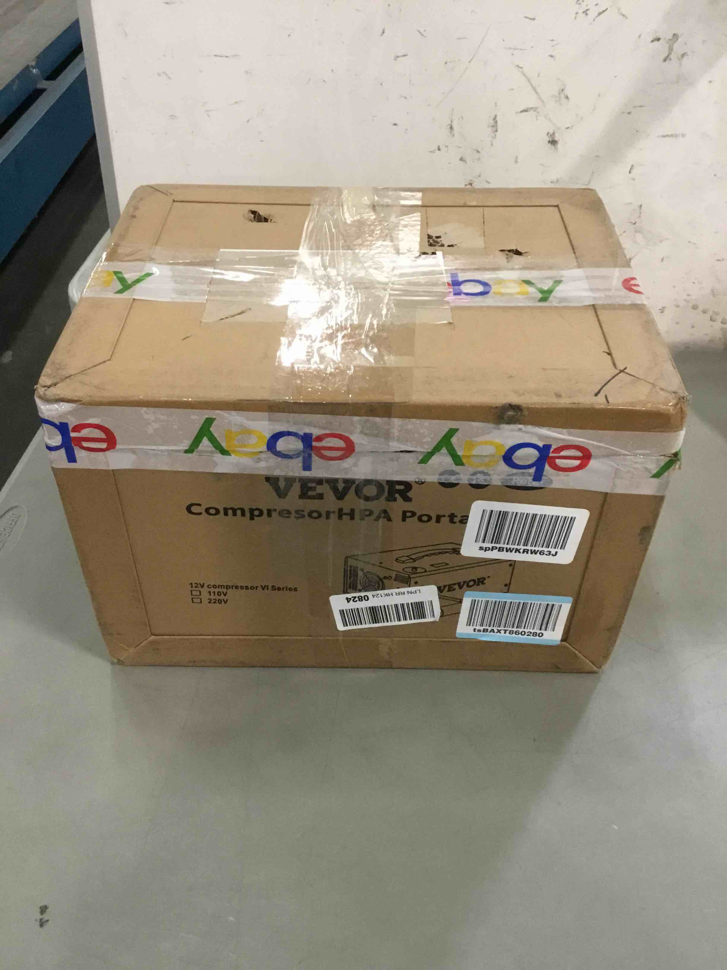 https://s3.amazonaws.com/lotting-images-prod/bidfta/ORG5892711_1704199446566.jpeg