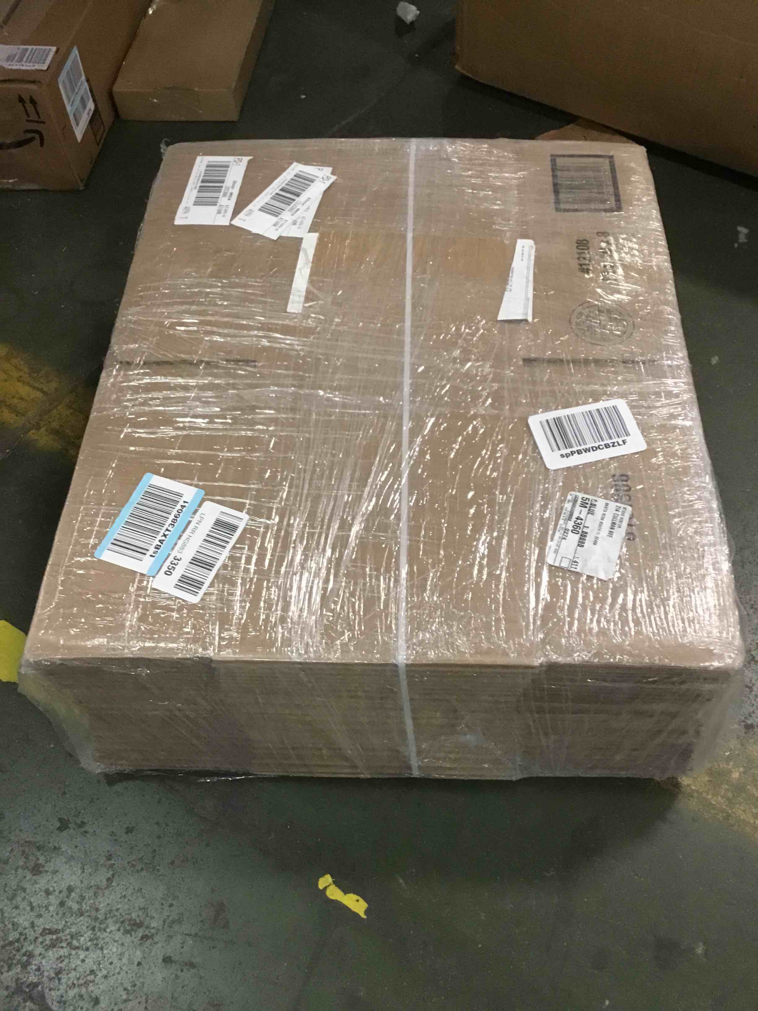 https://s3.amazonaws.com/lotting-images-prod/bidfta/ORG5892733_1704203412321.jpeg