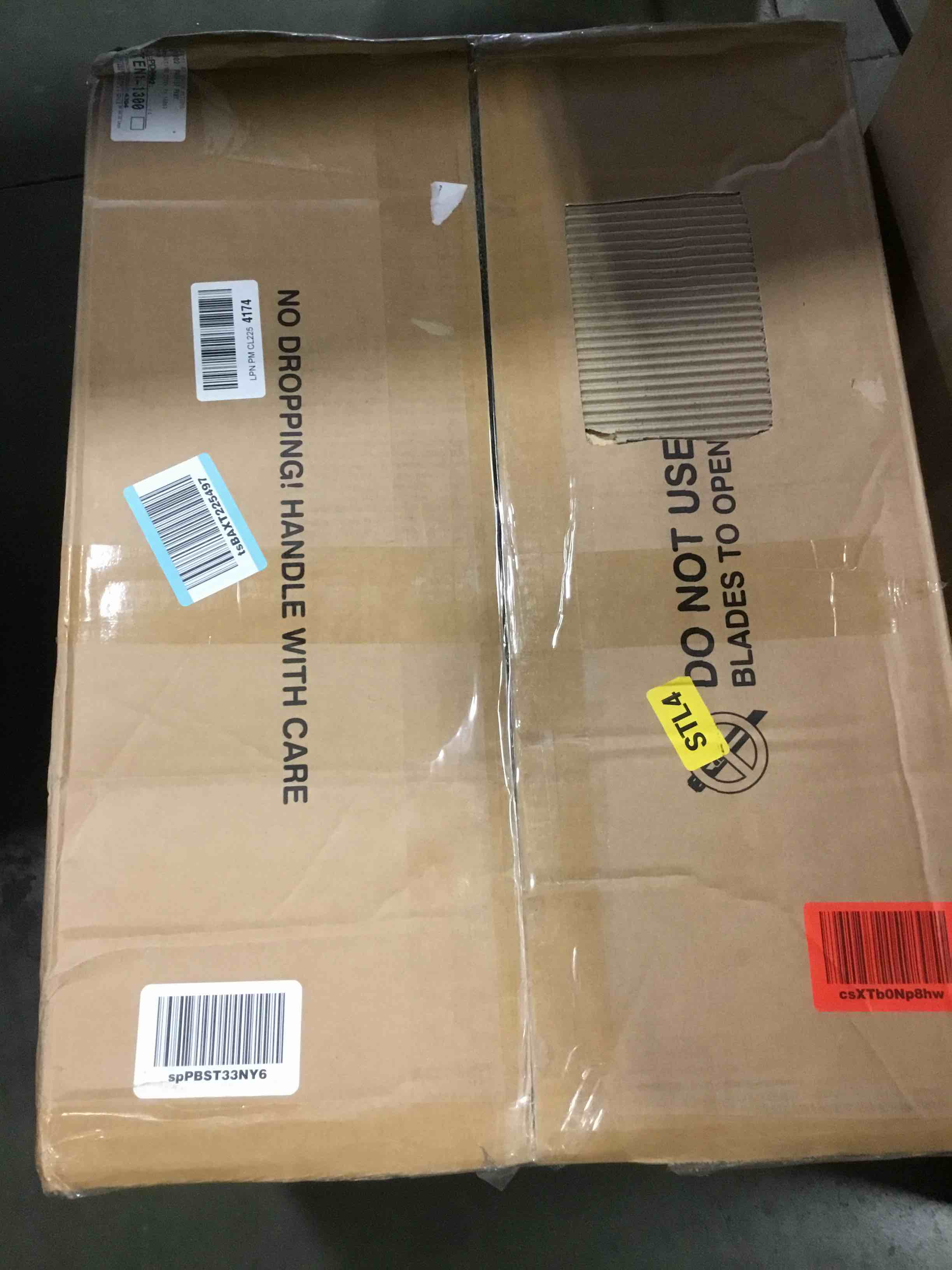 https://s3.amazonaws.com/lotting-images-prod/bidfta/ORG5893553_1704721308389.jpeg