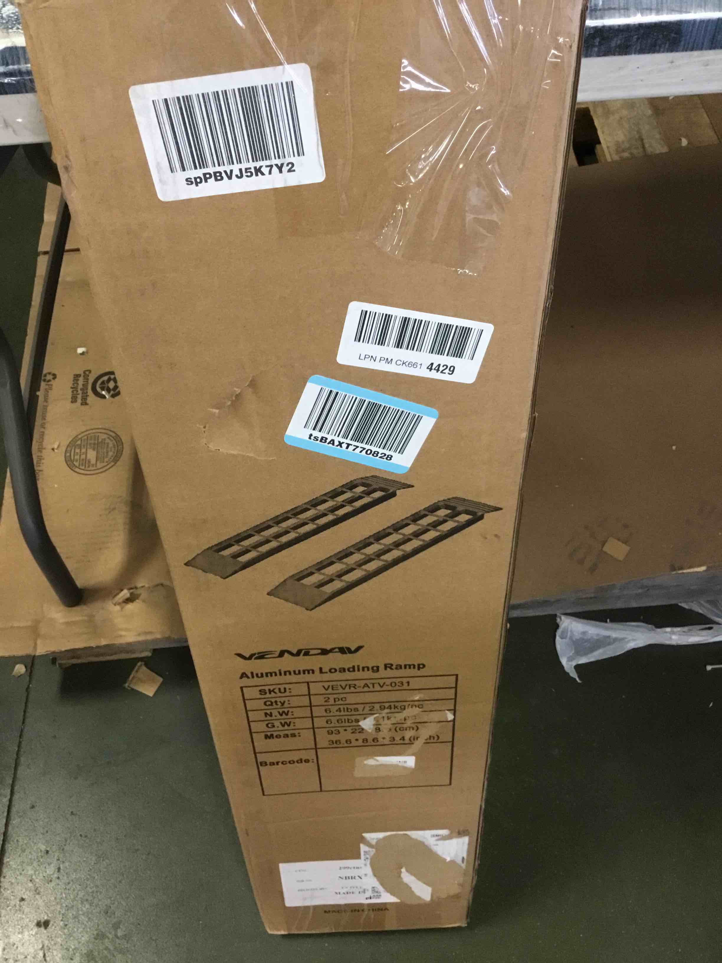 https://s3.amazonaws.com/lotting-images-prod/bidfta/ORG5893563_1704722436529.jpeg