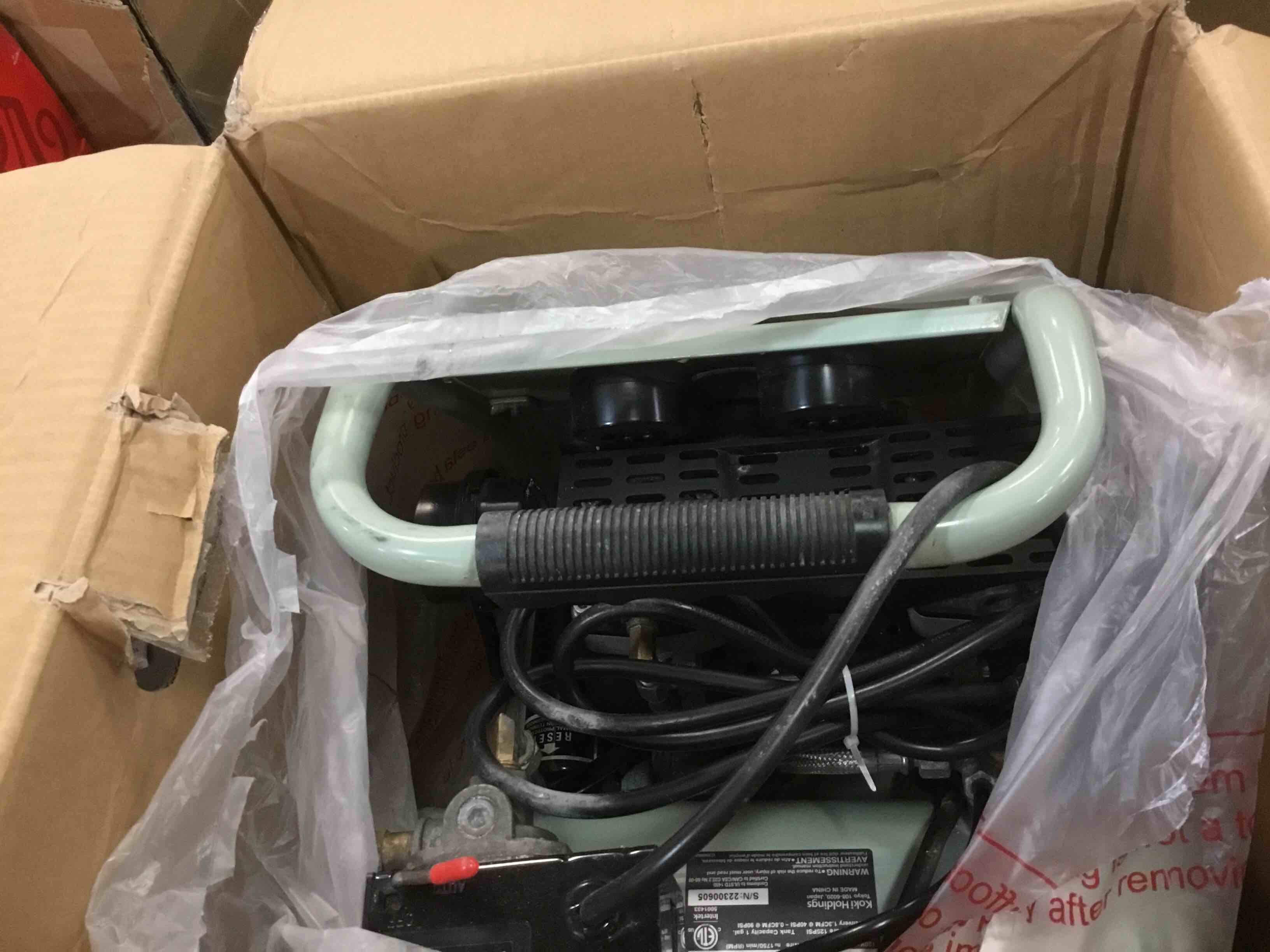 https://s3.amazonaws.com/lotting-images-prod/bidfta/ORG5894692_1704747847556.jpeg