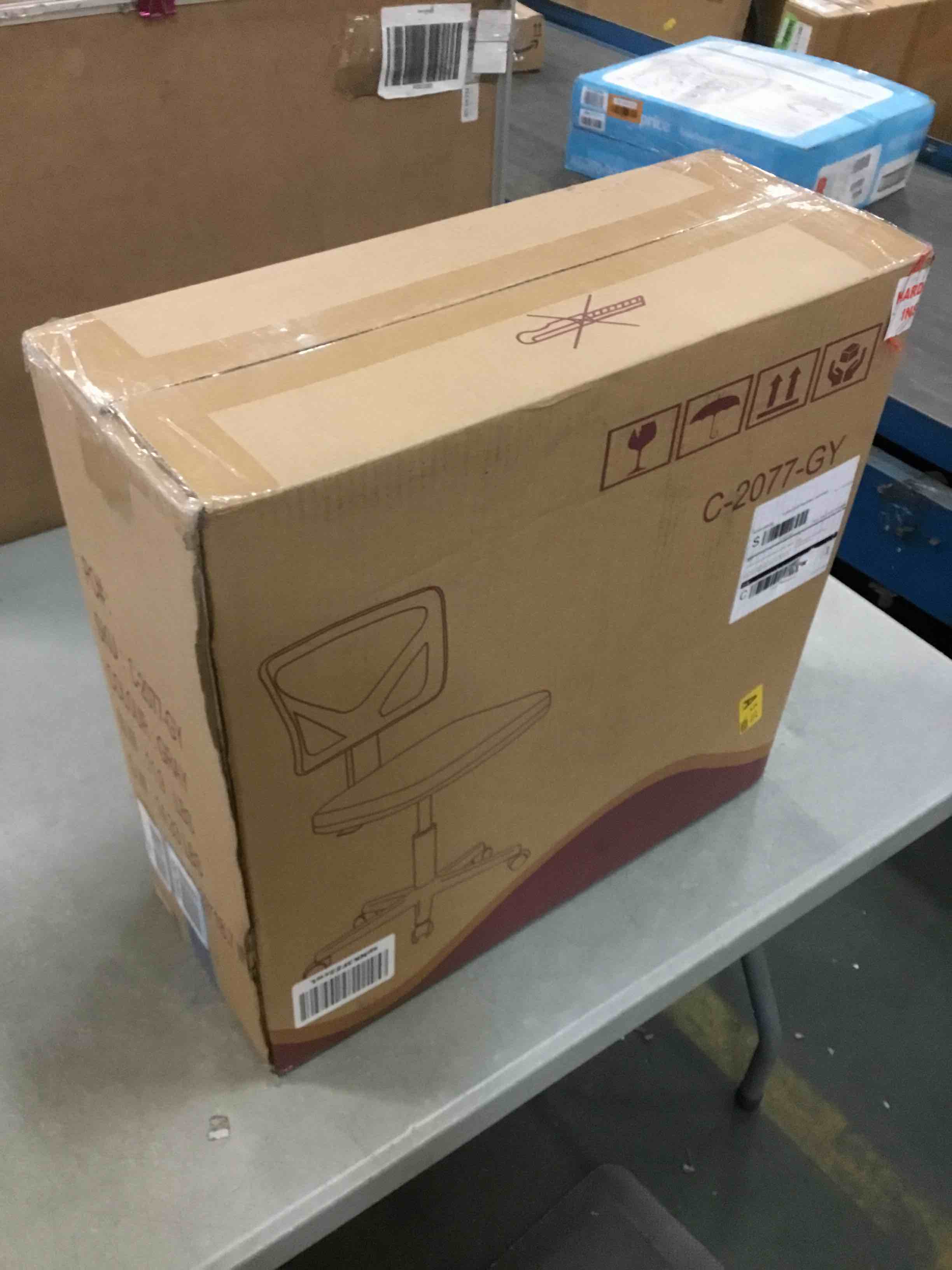 https://s3.amazonaws.com/lotting-images-prod/bidfta/ORG5895642_1704385264601.jpeg