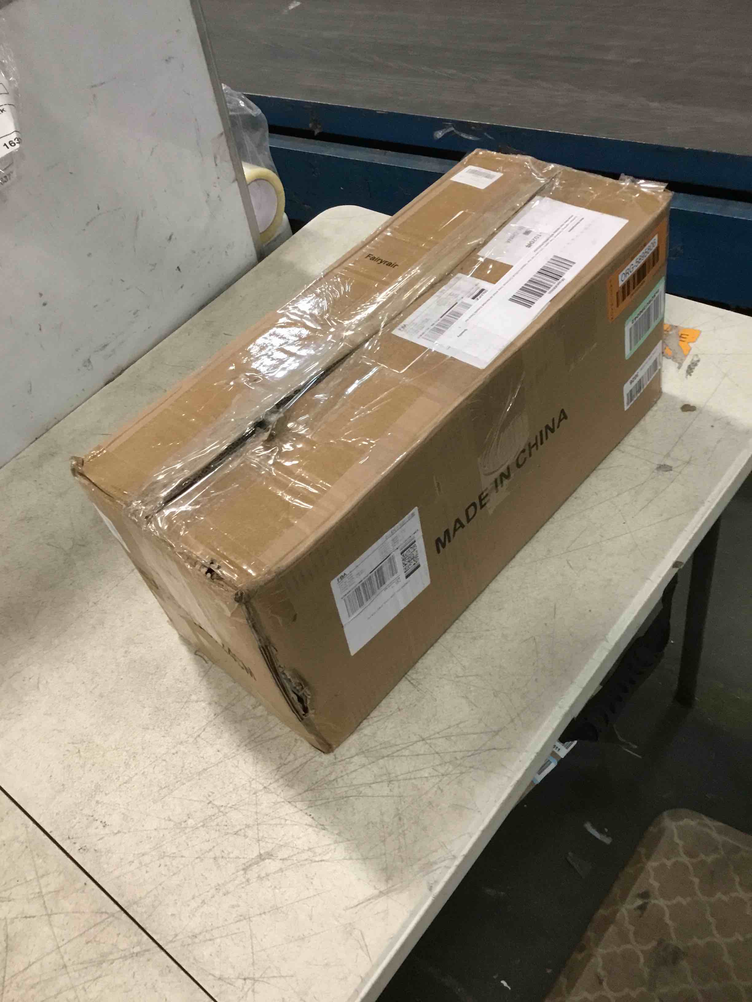 https://s3.amazonaws.com/lotting-images-prod/bidfta/ORG5895806_1704461727962.jpeg