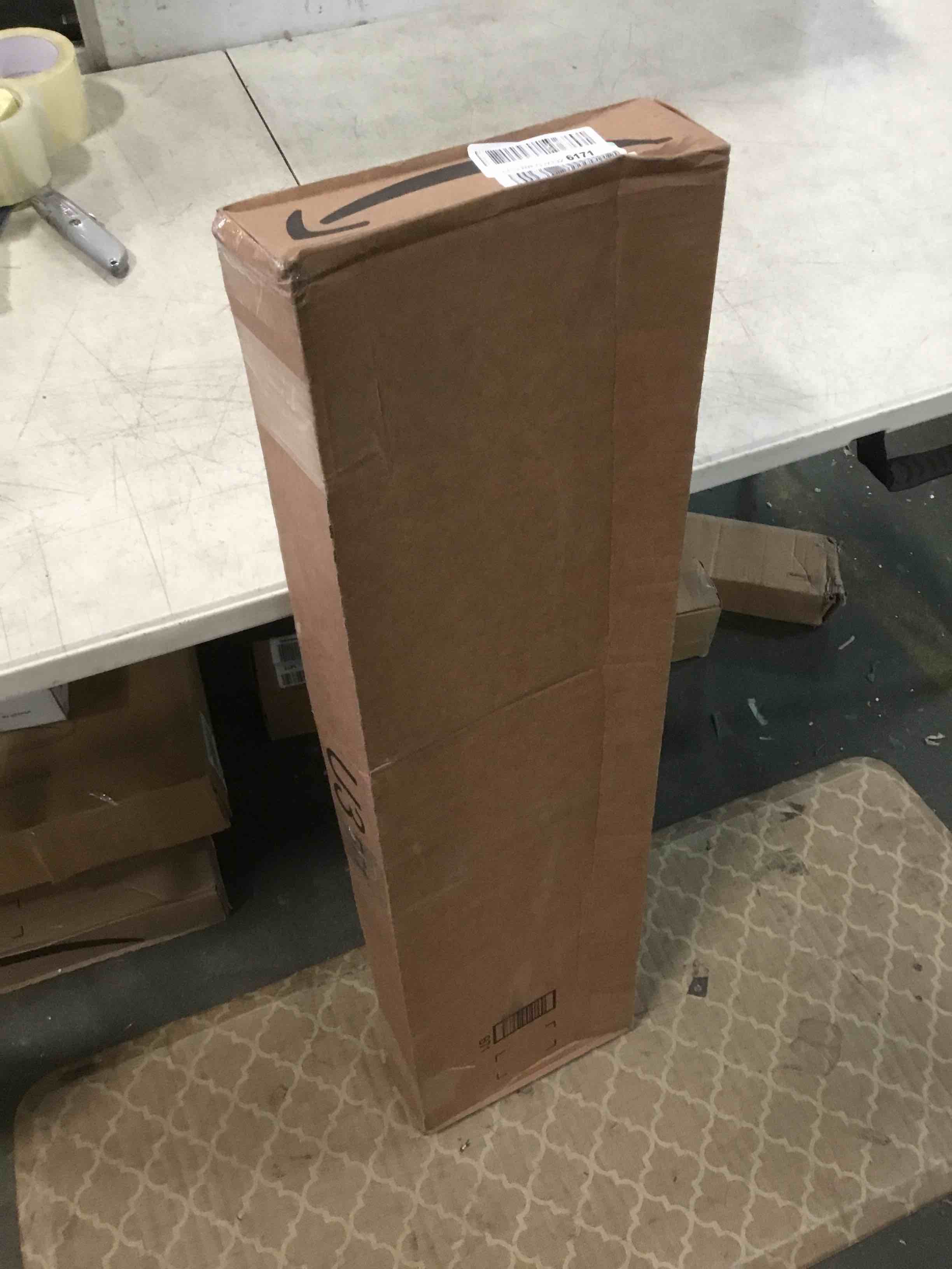 https://s3.amazonaws.com/lotting-images-prod/bidfta/ORG5895908_1704479619355.jpeg