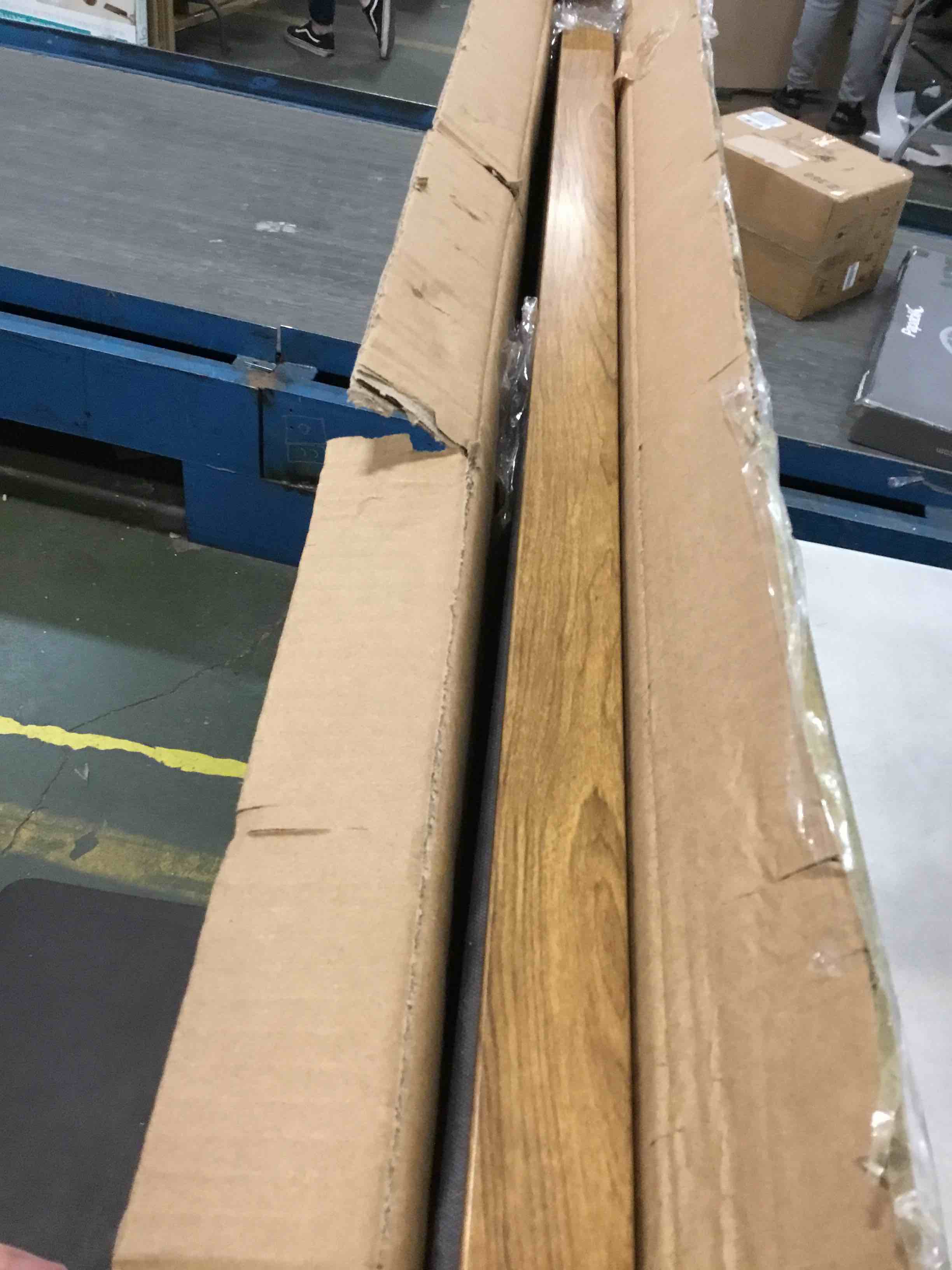 https://s3.amazonaws.com/lotting-images-prod/bidfta/ORG5896171_1704746427138.jpeg
