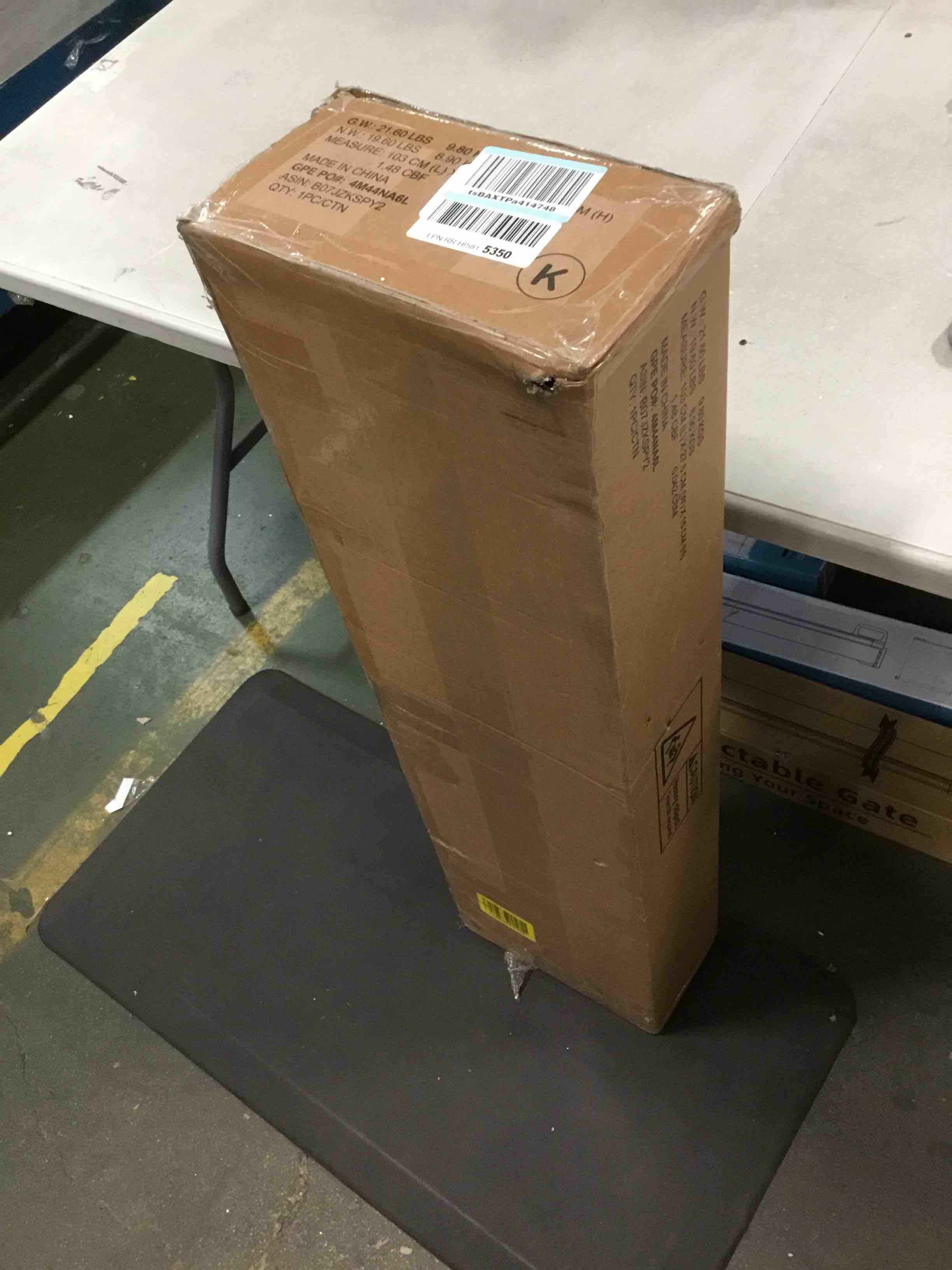 https://s3.amazonaws.com/lotting-images-prod/bidfta/ORG5896176_1704746974038.jpeg